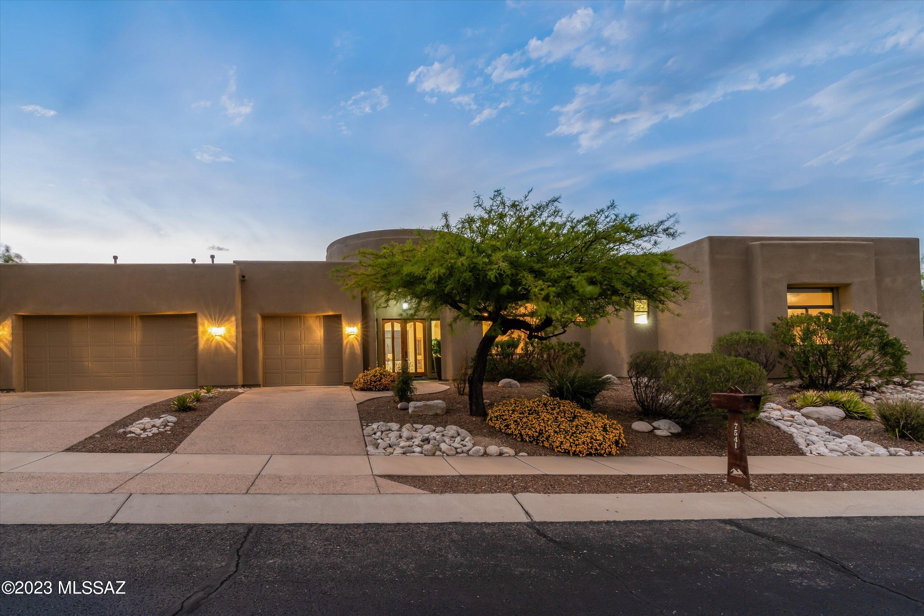 Sabino Mountain (1-290) - Residential