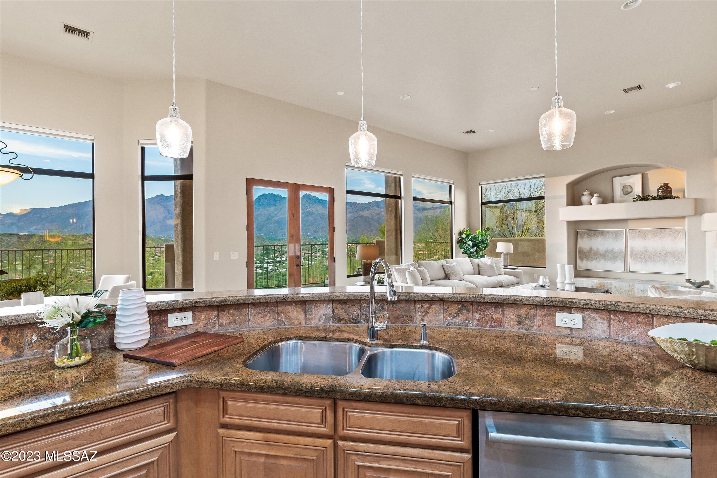 Sabino Mountain (1-290) - Residential