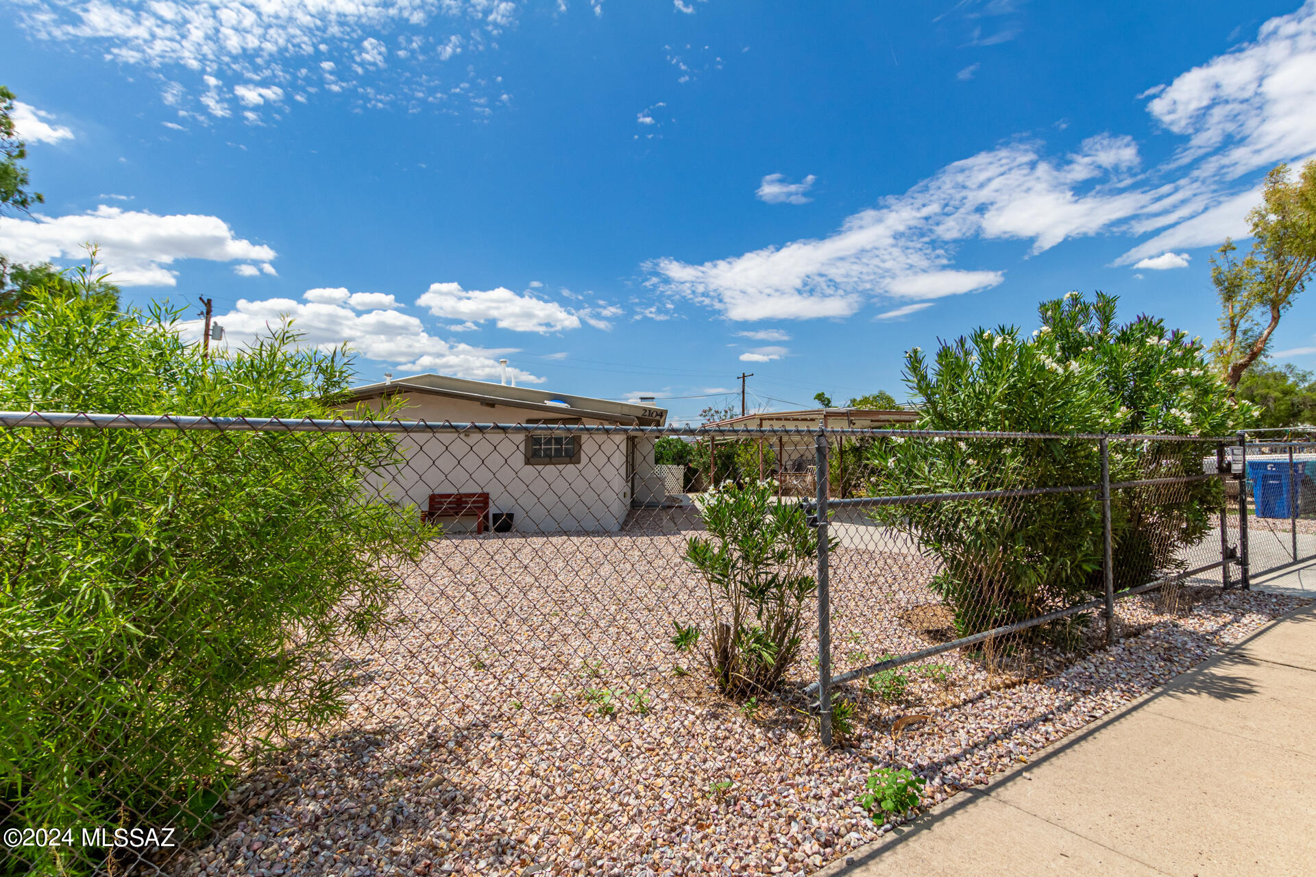 Pueblo Gardens - Residential