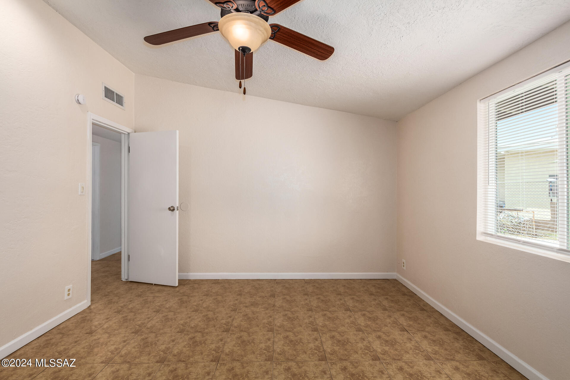 Pueblo Gardens - Residential