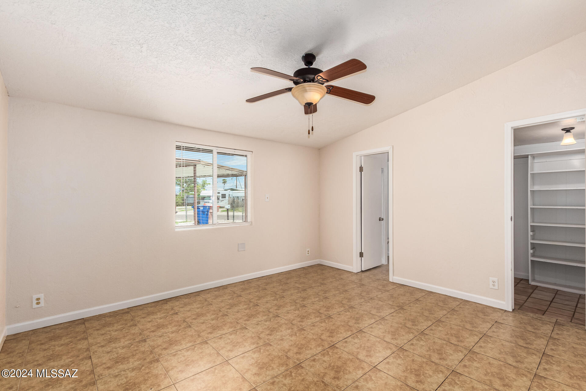 Pueblo Gardens - Residential