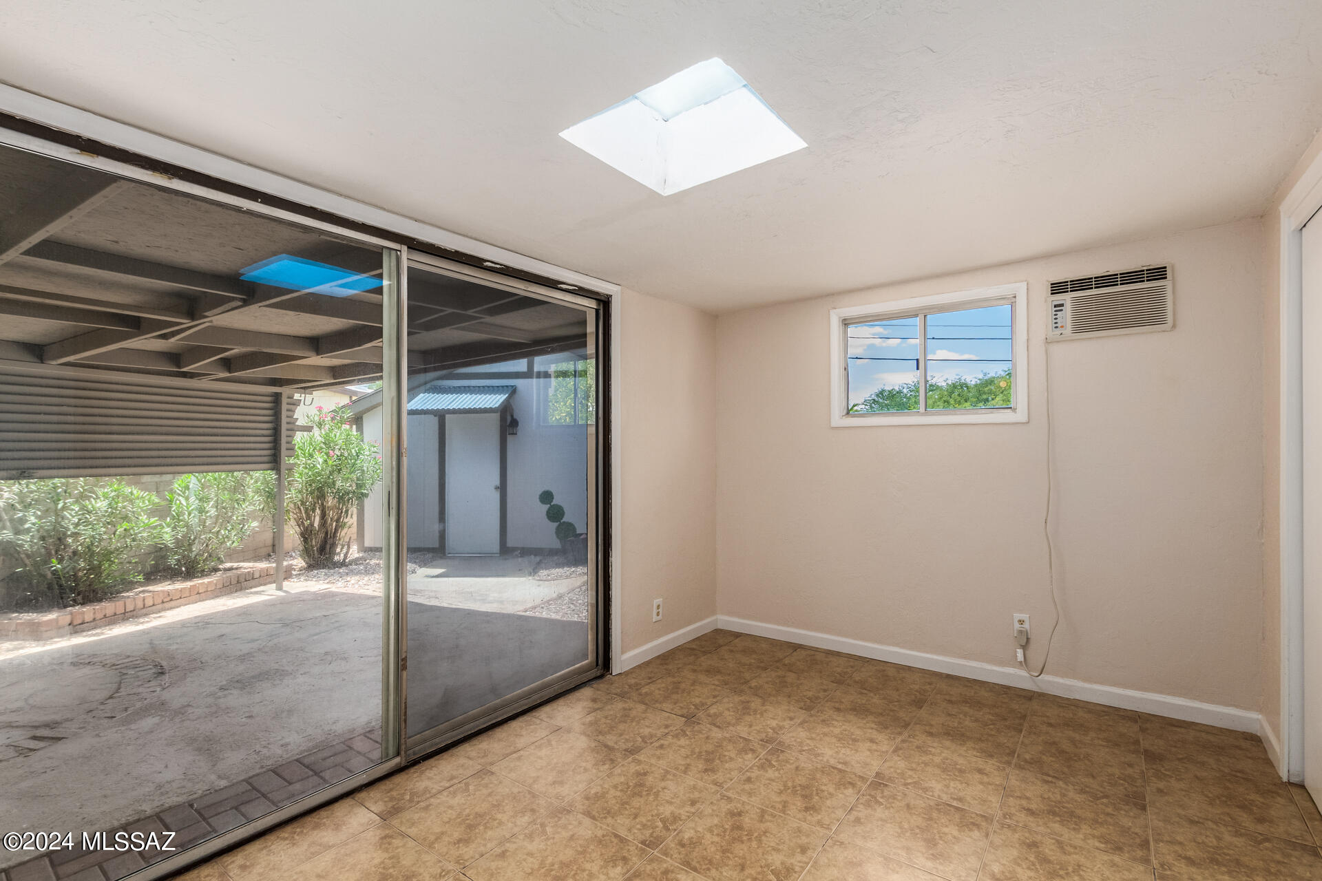 Pueblo Gardens - Residential