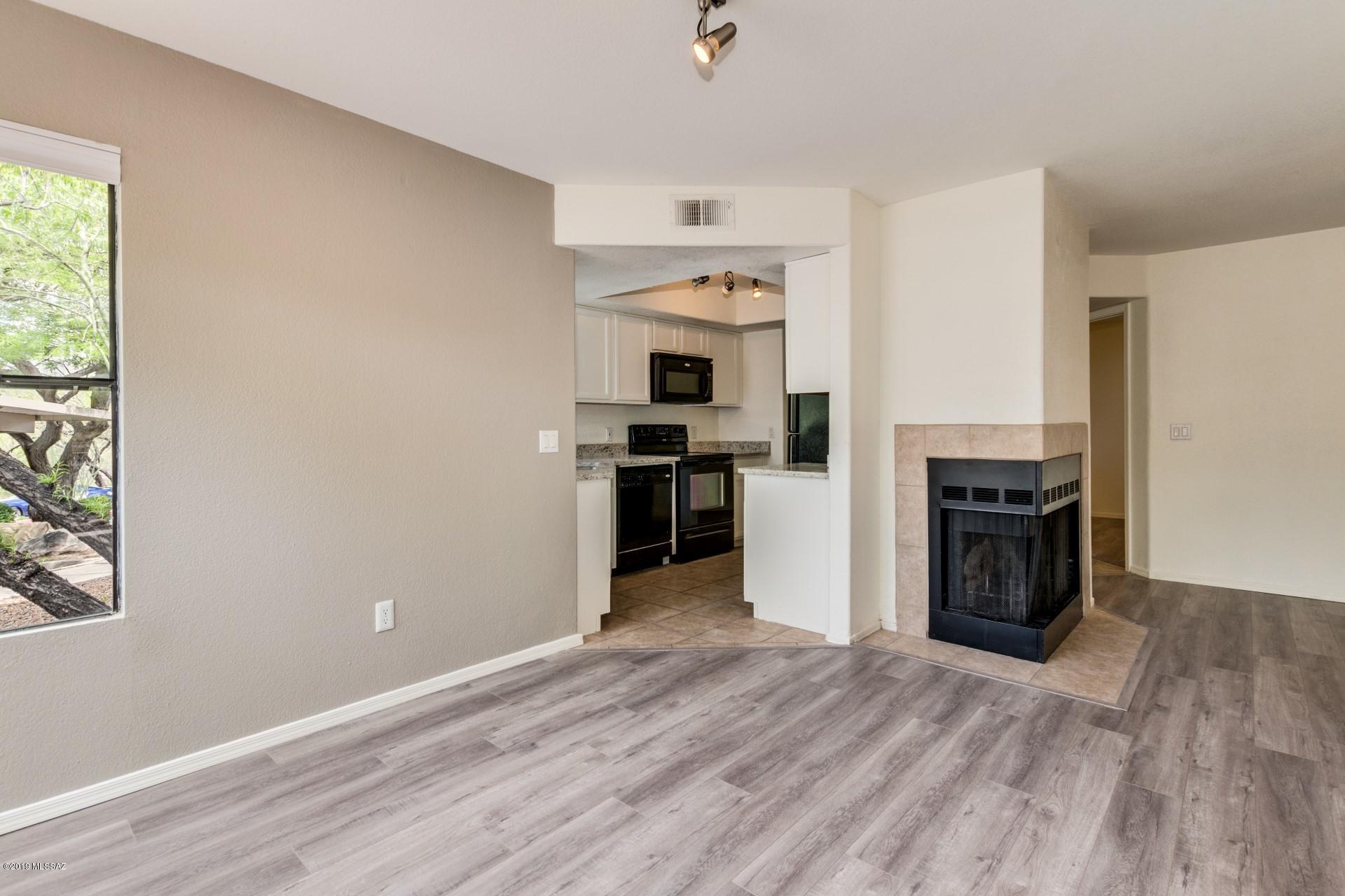 Greens at Ventana Canyon - Residential
