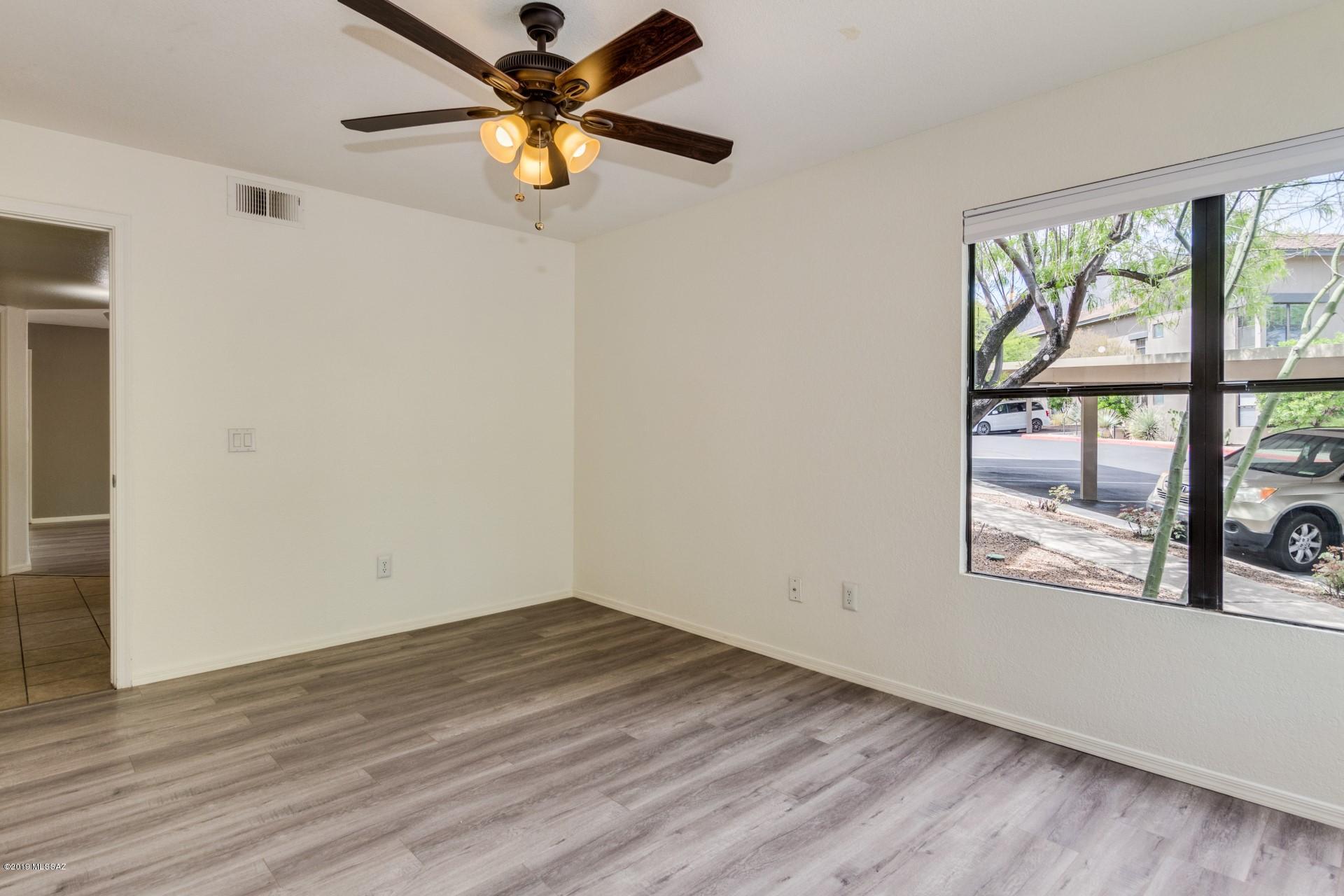 Greens at Ventana Canyon - Residential