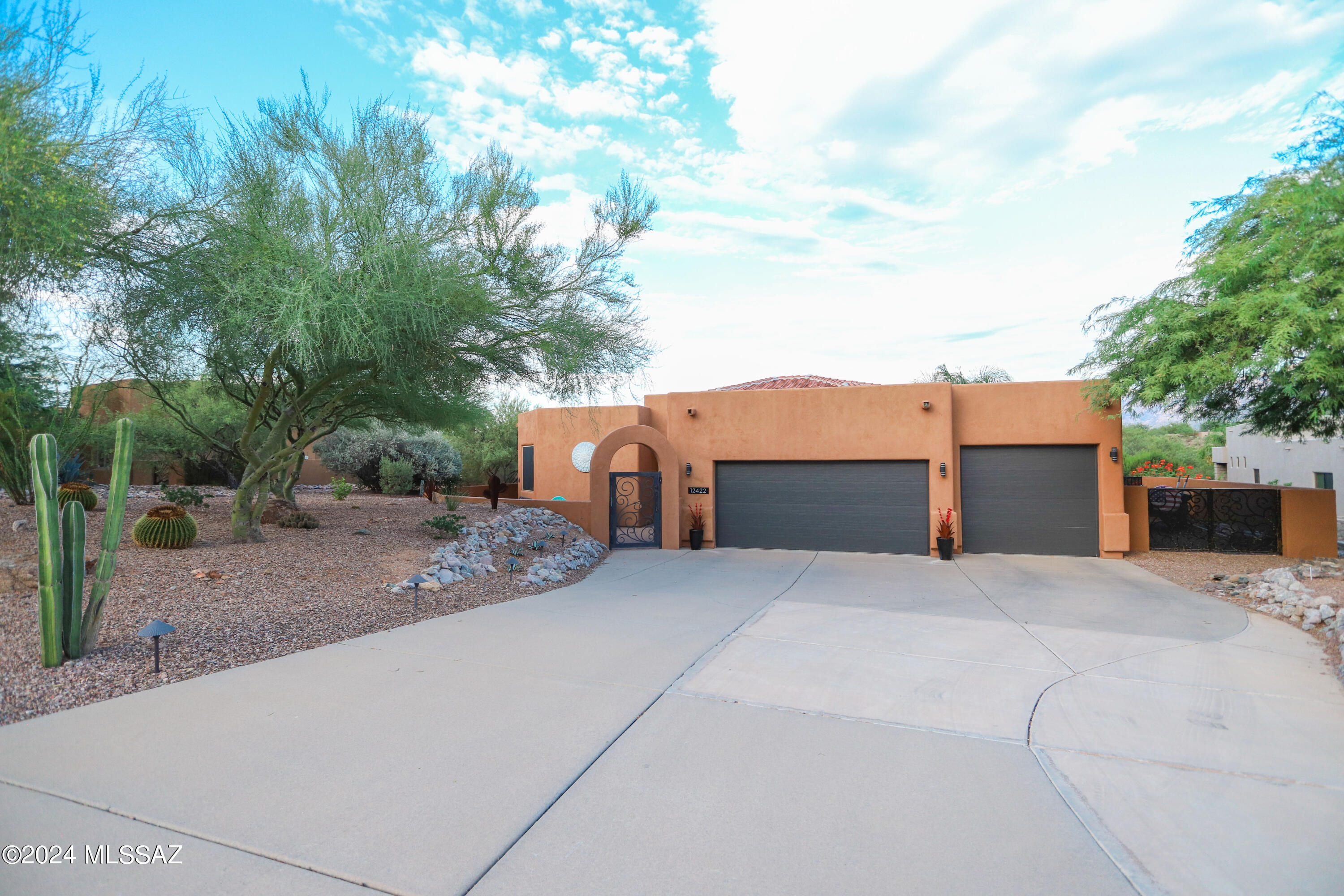 Moonridge (1-48) - Residential