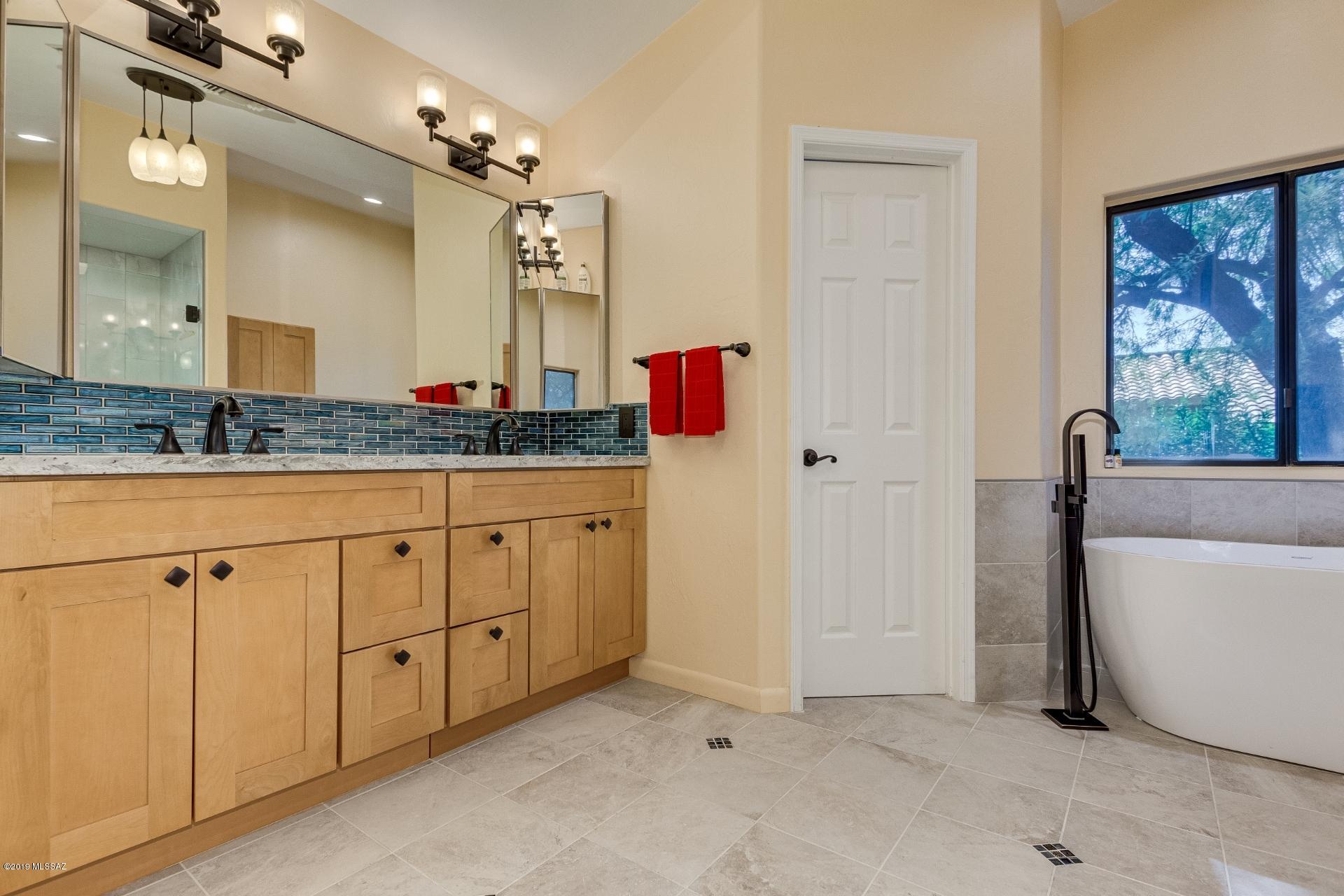 Castle Rock (1-430) - Residential