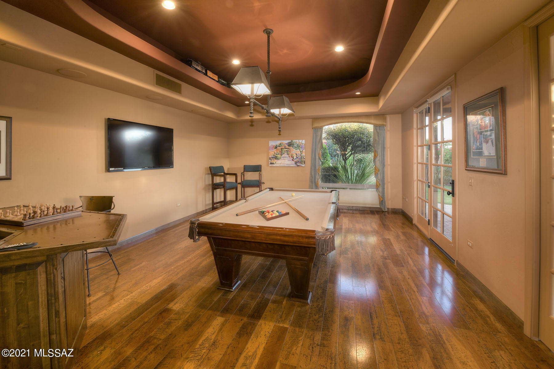 Sabino Mountain (1-290) - Residential