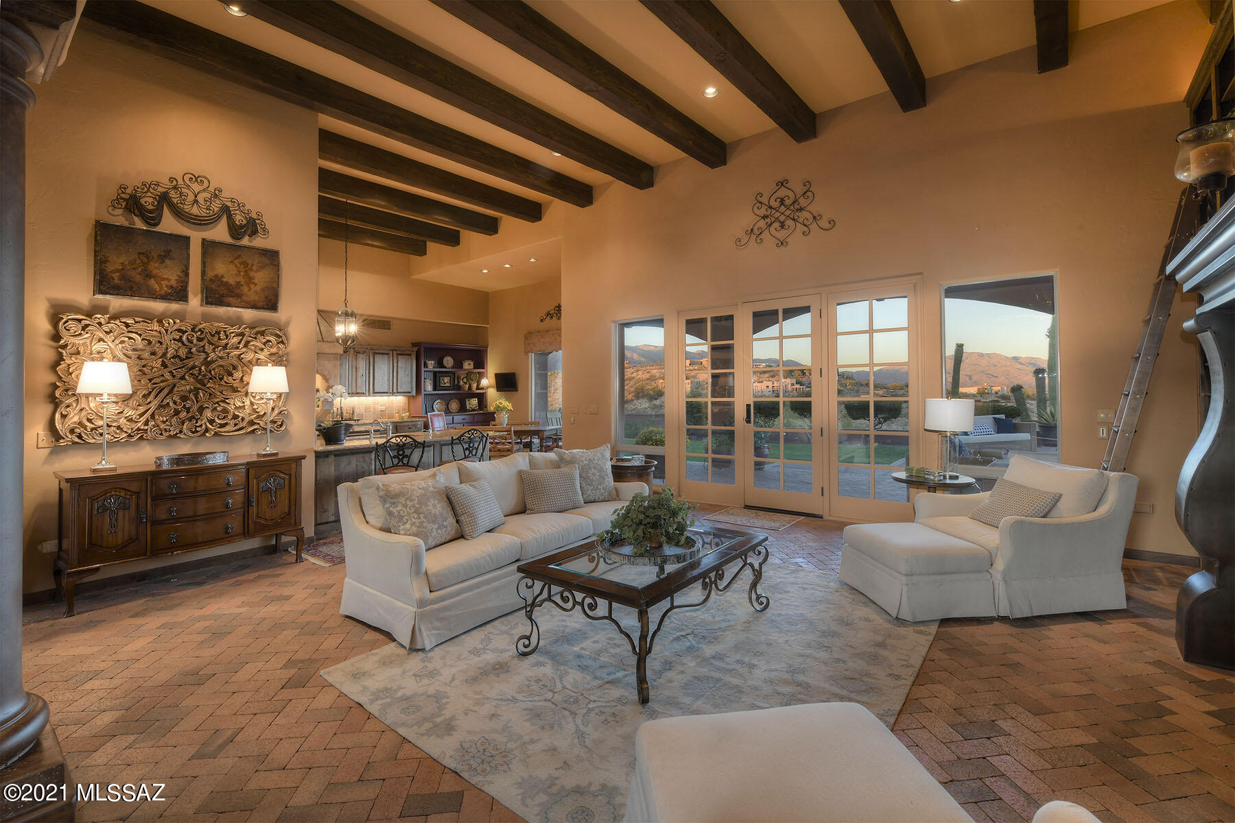 Sabino Mountain (1-290) - Residential