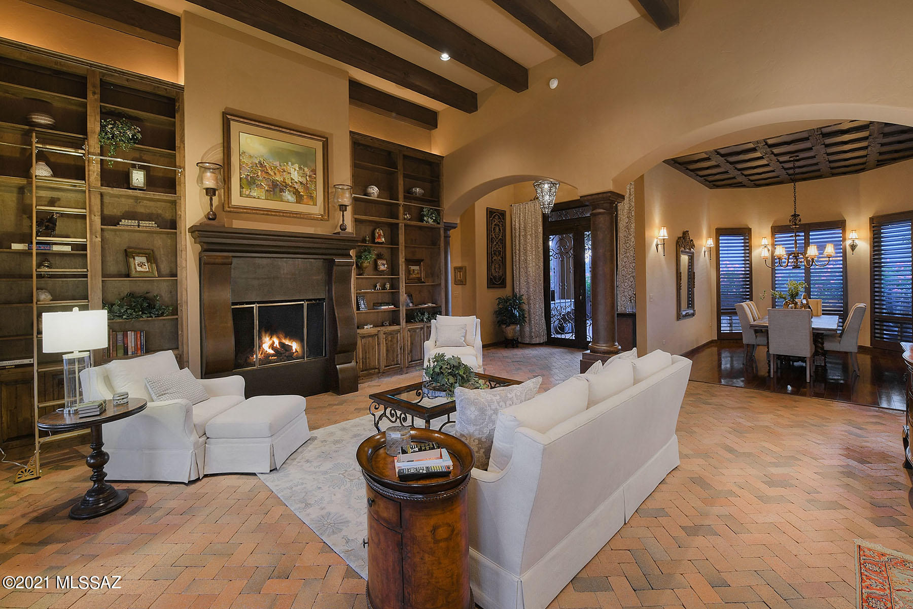 Sabino Mountain (1-290) - Residential