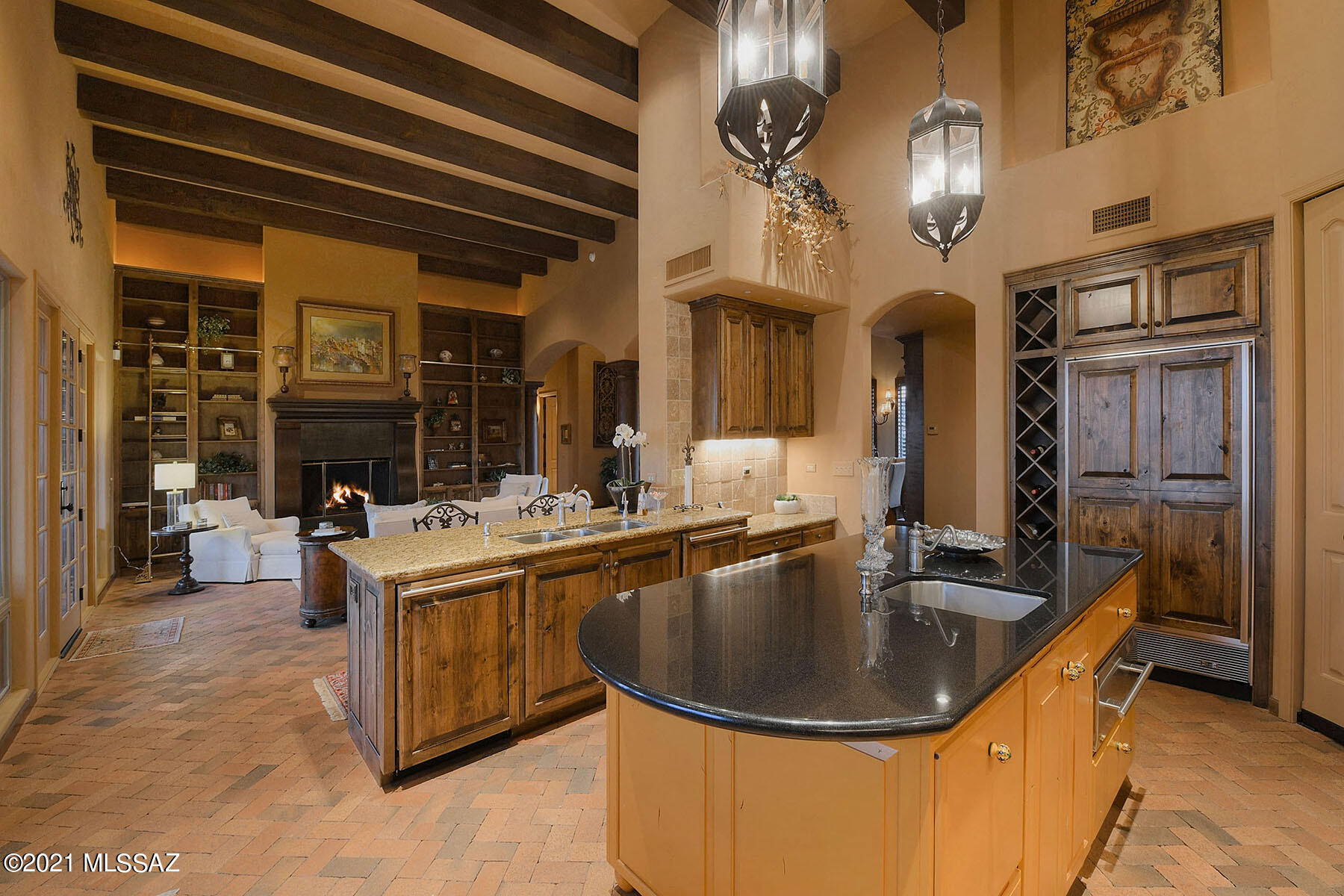 Sabino Mountain (1-290) - Residential