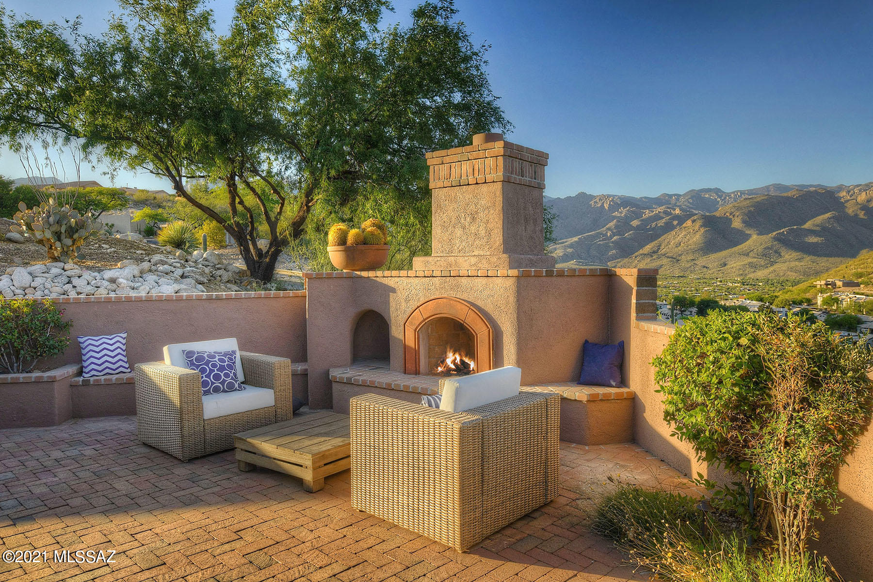 Sabino Mountain (1-290) - Residential