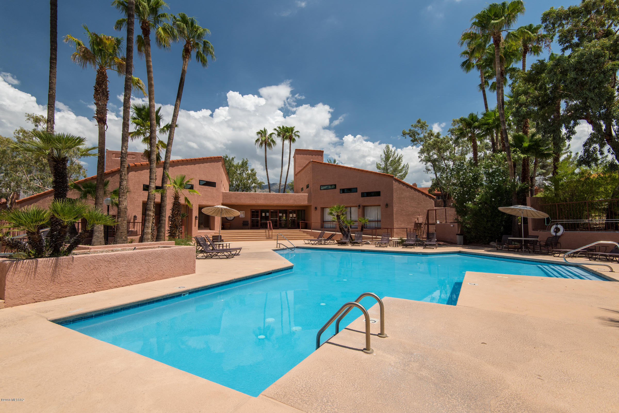 Ventana Vista Condominiums - Residential
