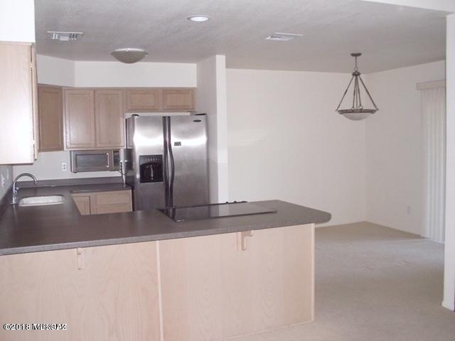 Ventana Vista Condominiums - Residential
