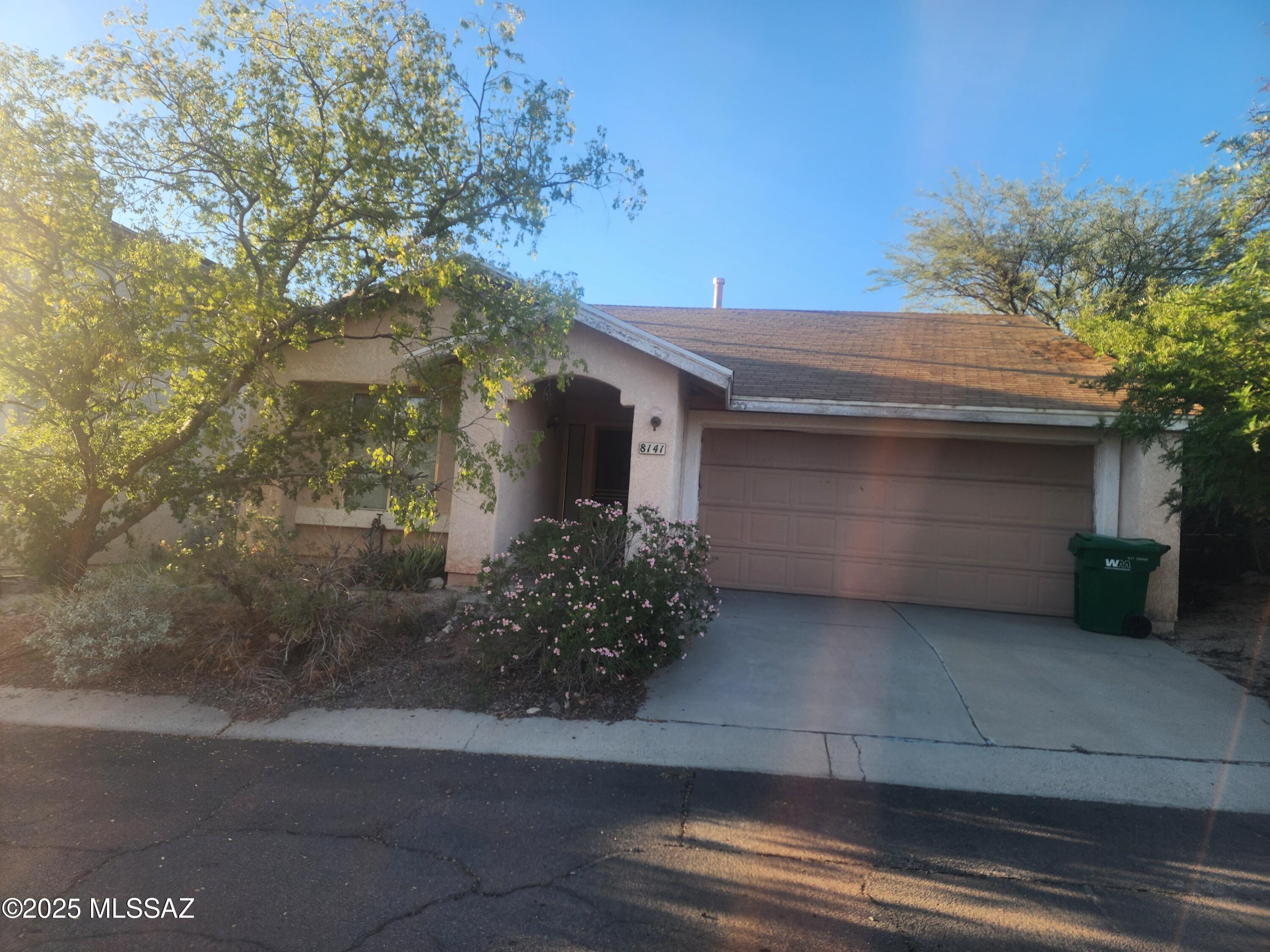 Country Highlands (1-180) - Residential