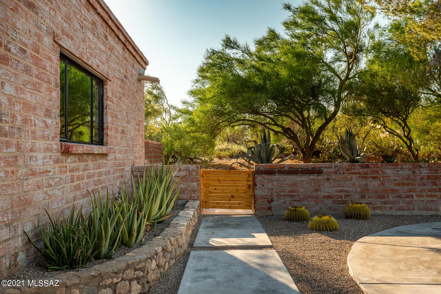 Catalina Foothills Estates NO. 7 - Residential