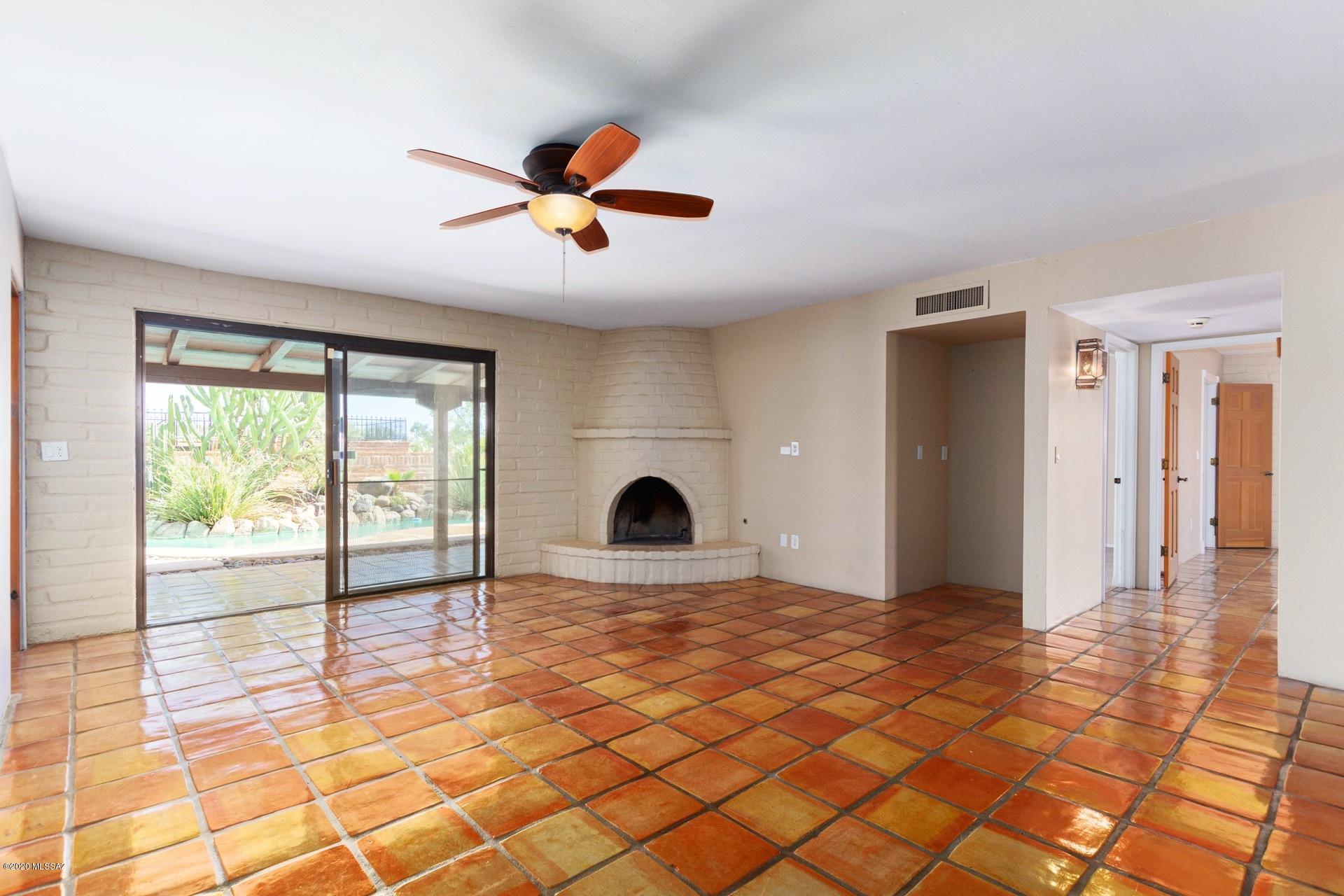 Catalina Foothills Estates NO. 7 - Residential