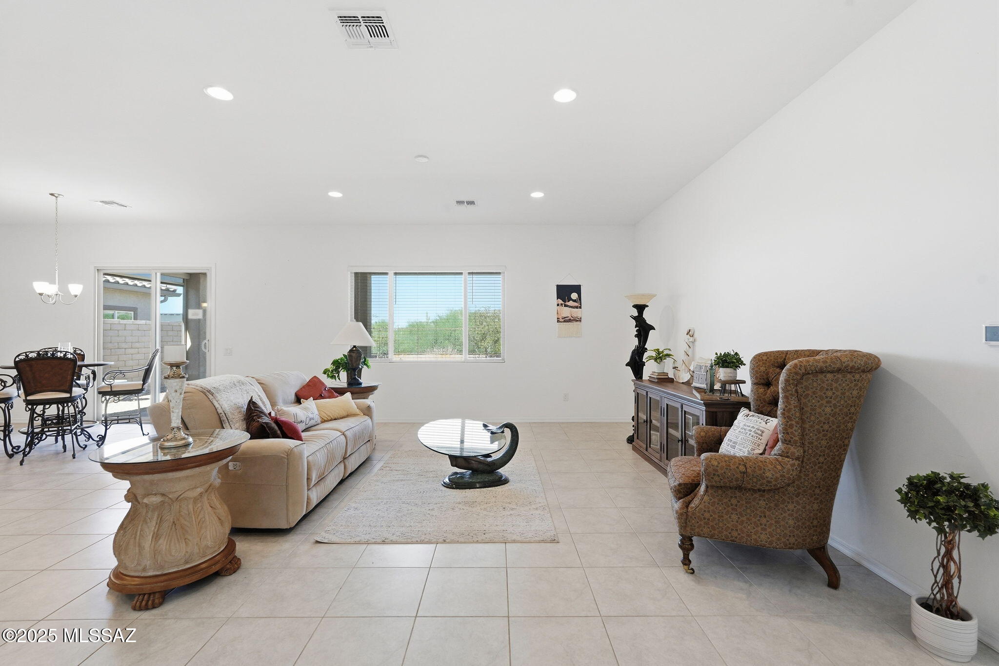 7054 W Foothills Acacia Place