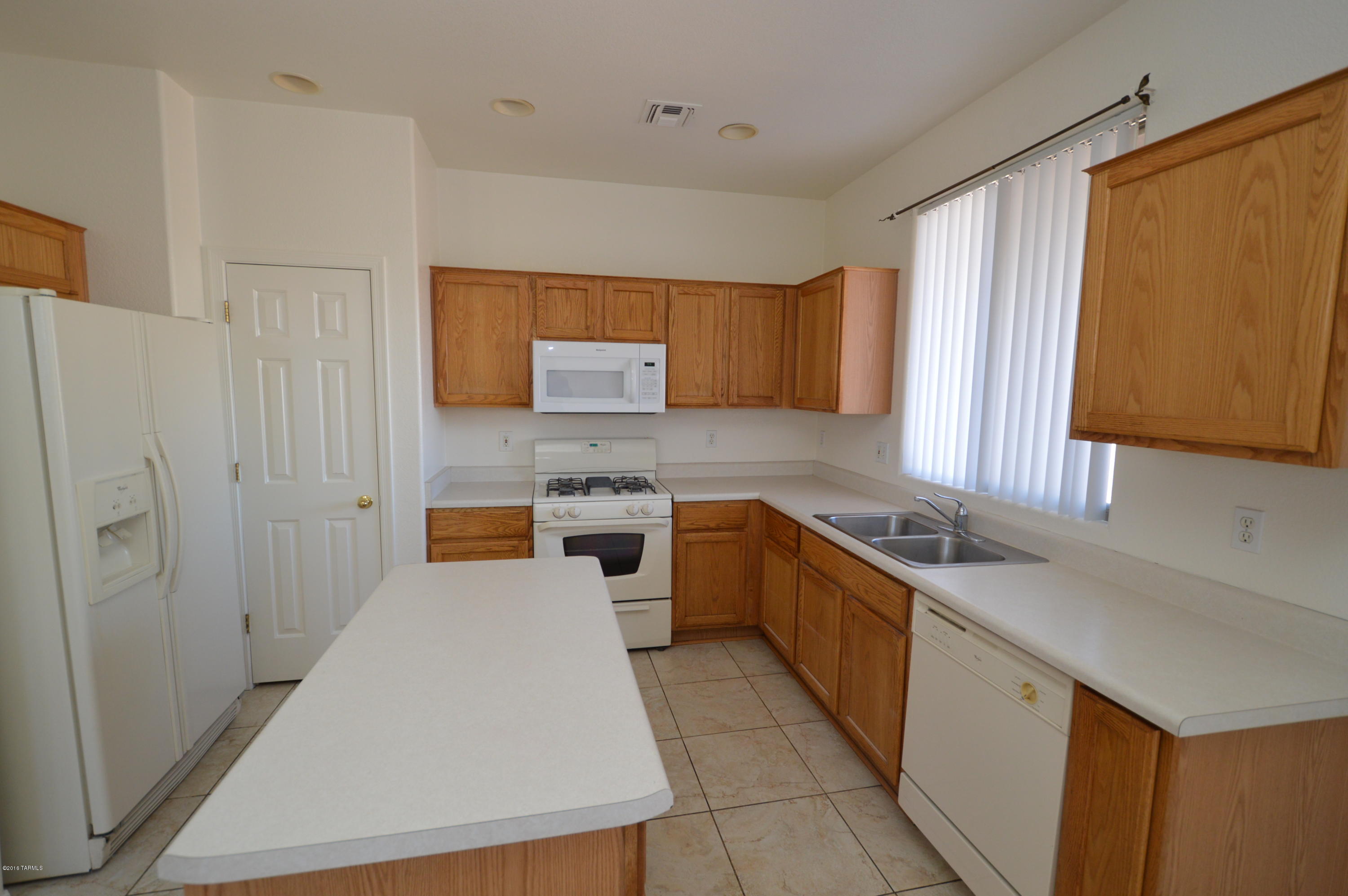 2628 S Desert Cavern Place