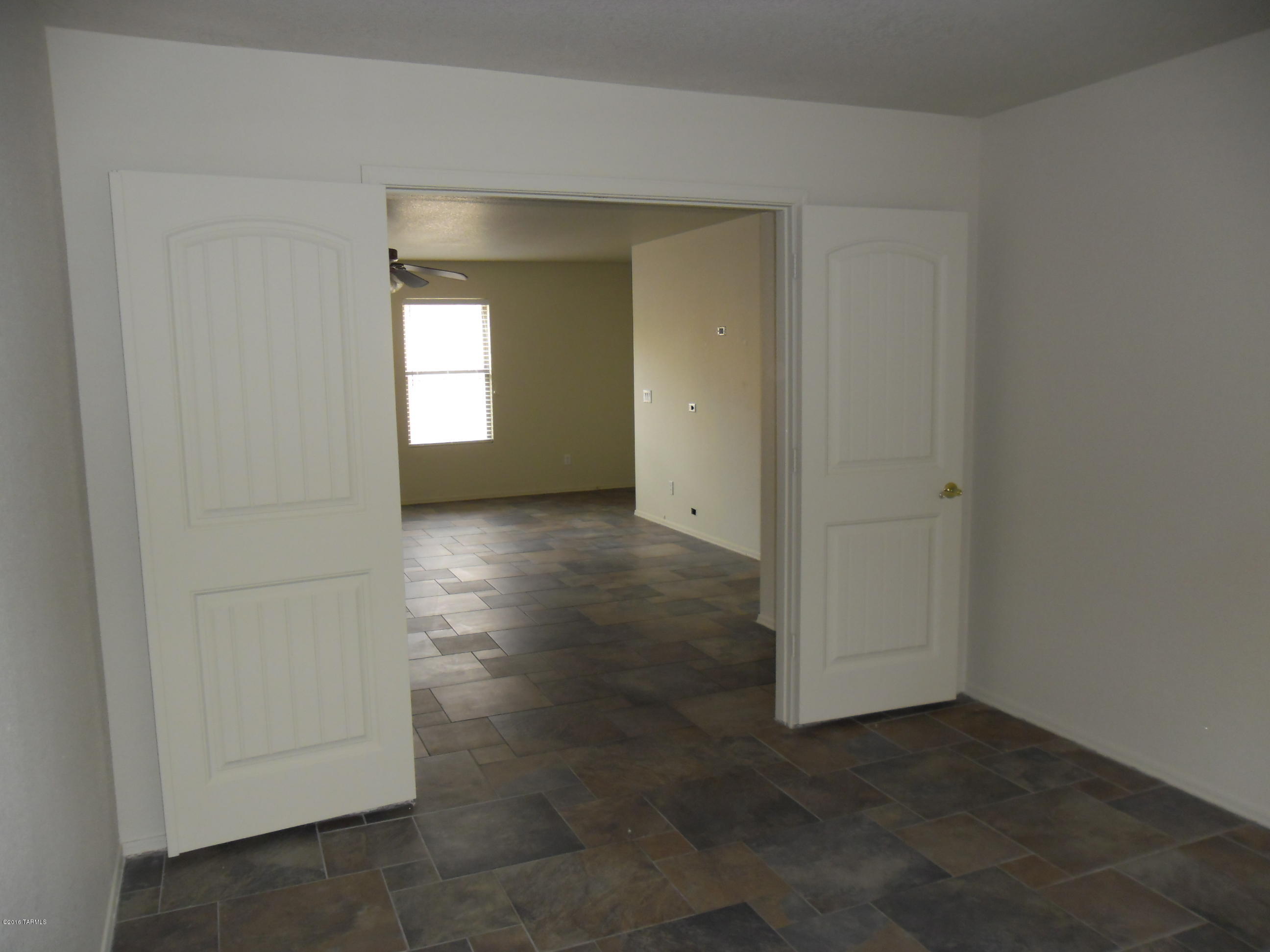 Pantano Heights (1-123) - Residential