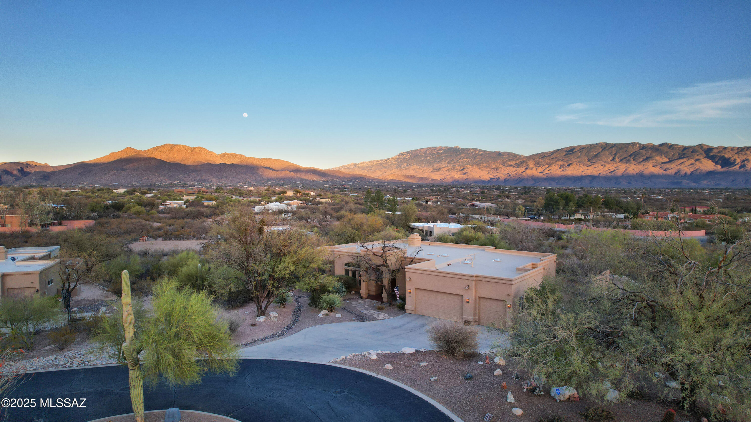 10697 E Sonoran Vista Trail