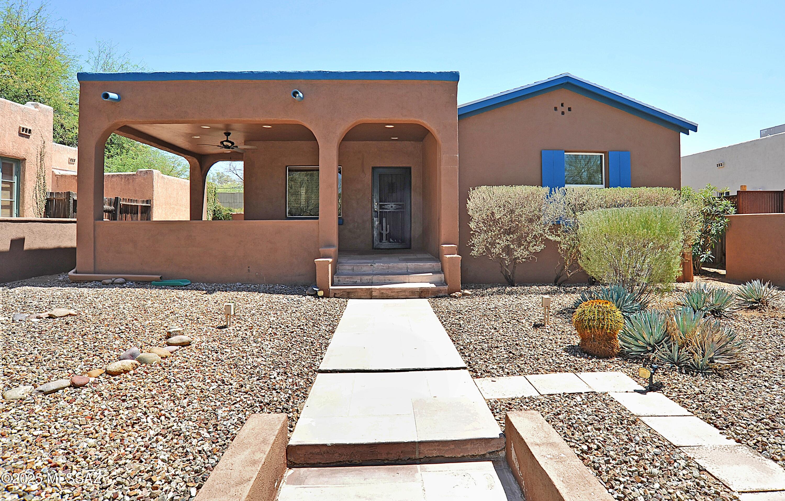 2422 E Drachman Street