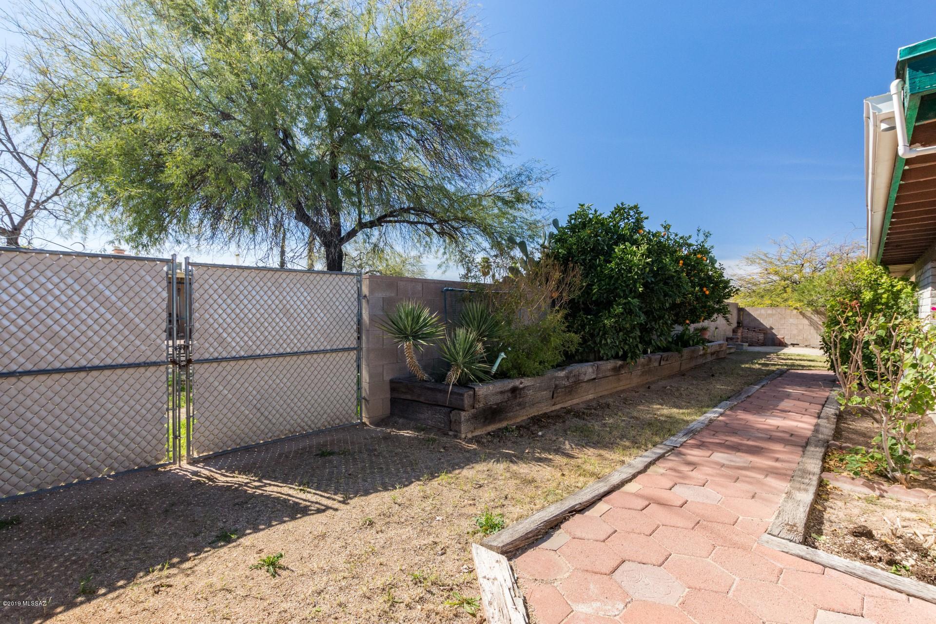 Olive Grove (87-270) - Residential