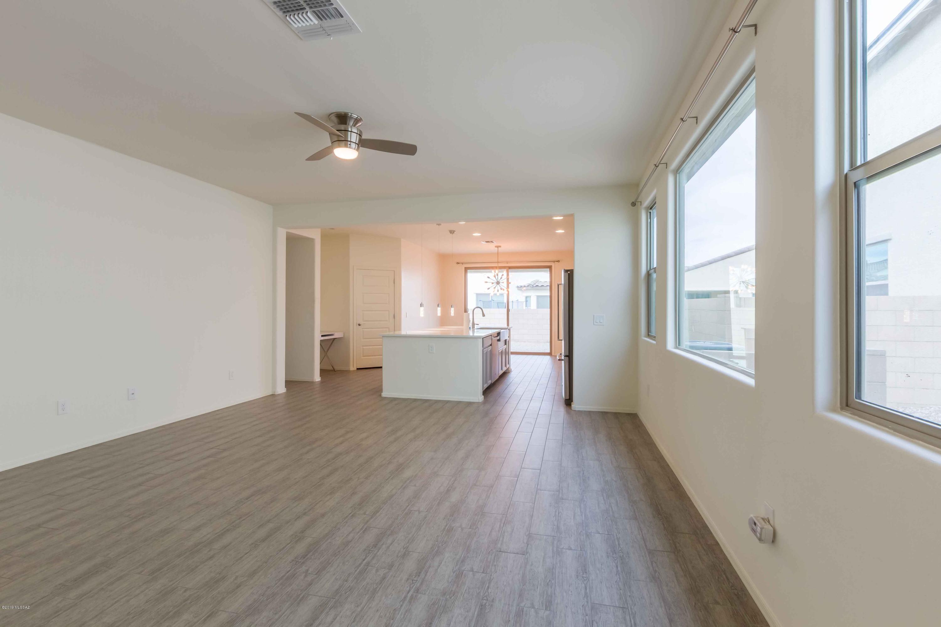 La Estancia De Tucson (1-330) - Residential