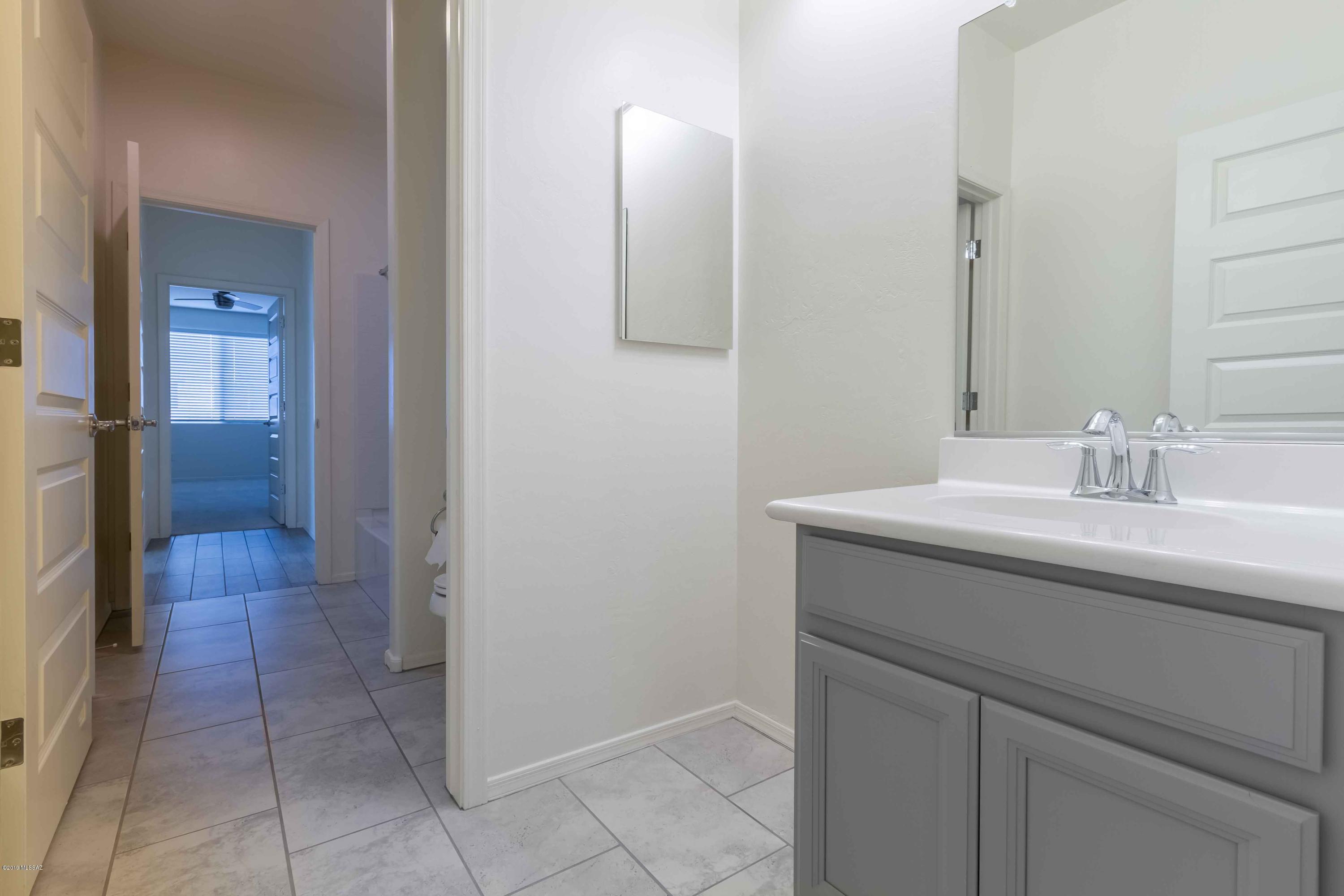 La Estancia De Tucson (1-330) - Residential