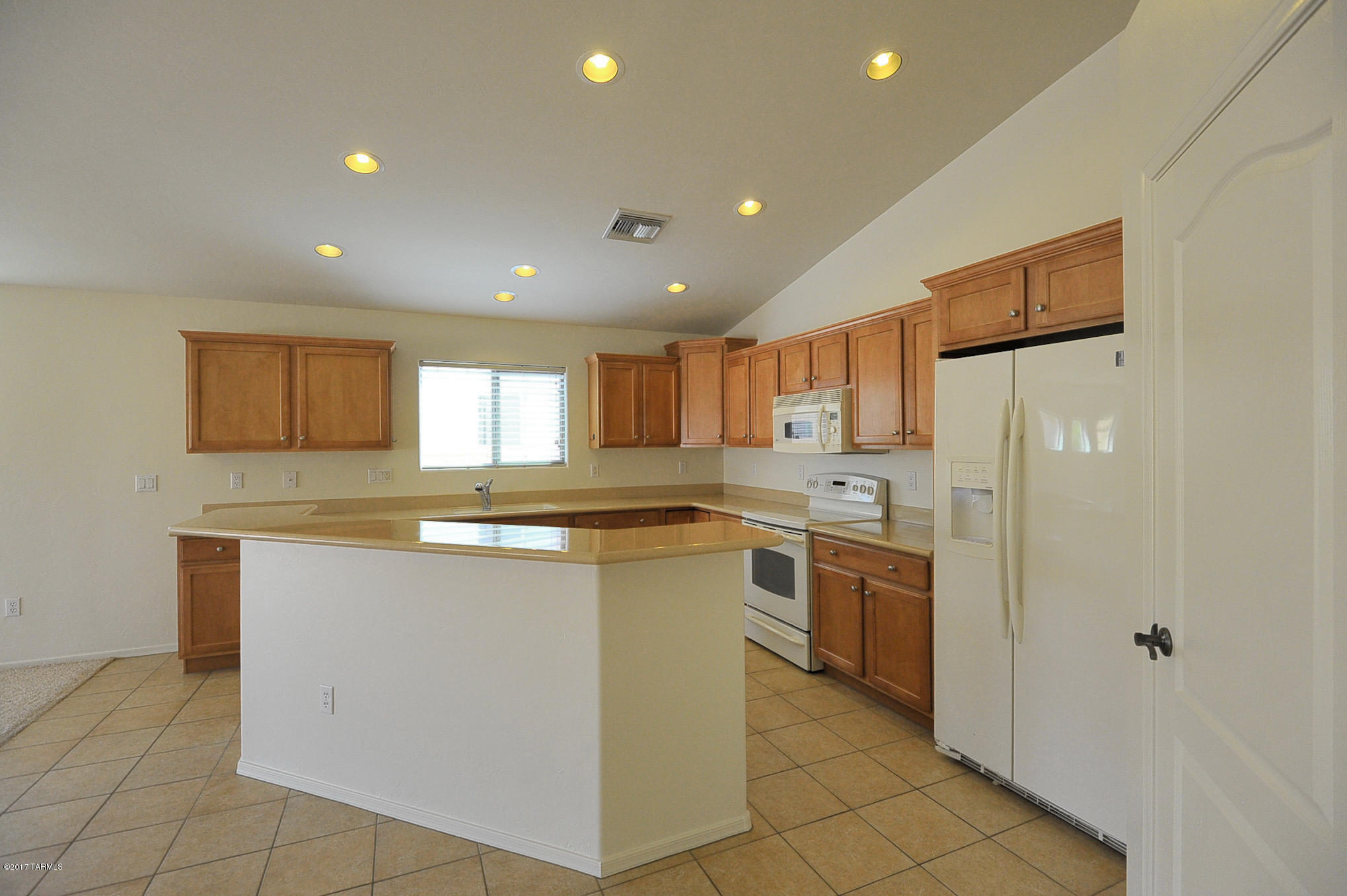 Valencia Reserve (1-326) - Residential Lease