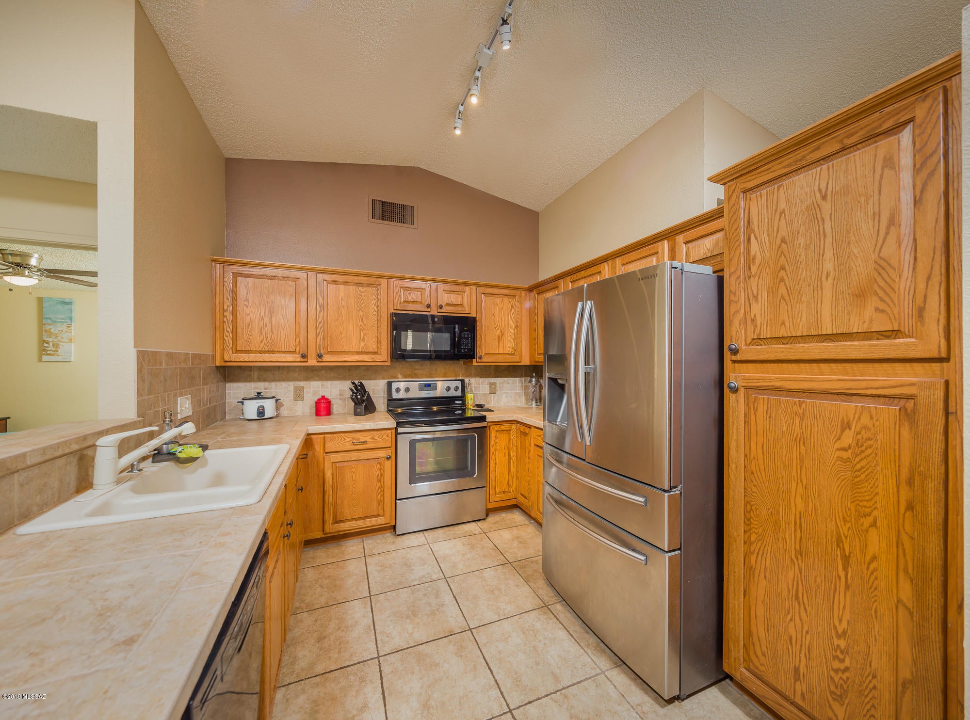Macalester Park (1-142) - Residential