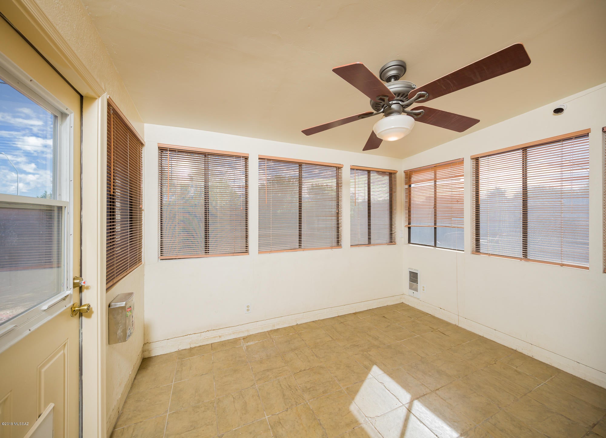 Macalester Park (1-142) - Residential