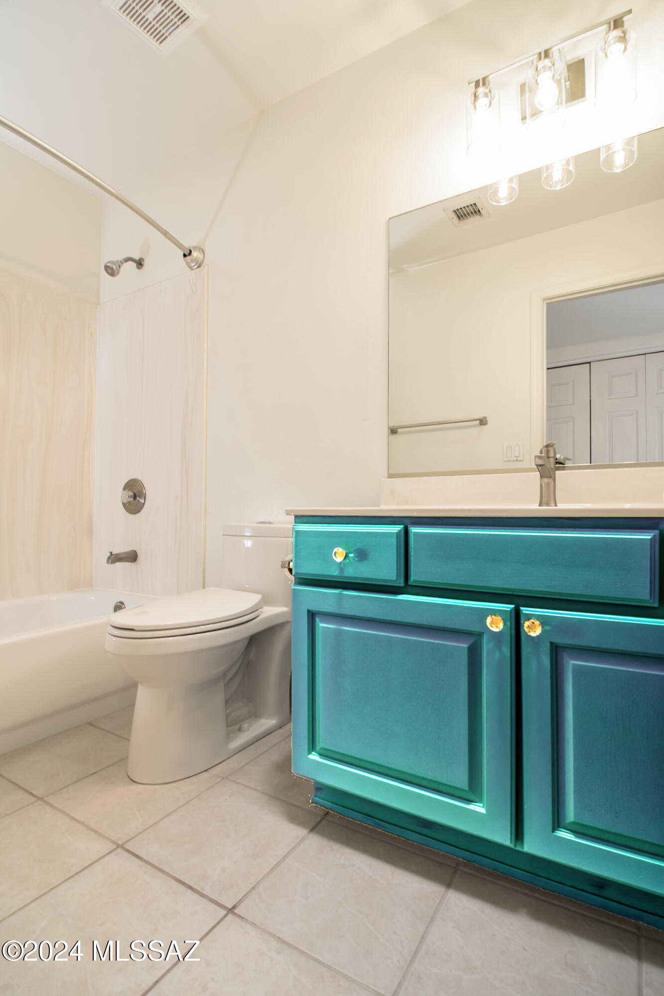 Condos At La Paloma (The) - Residential Lease