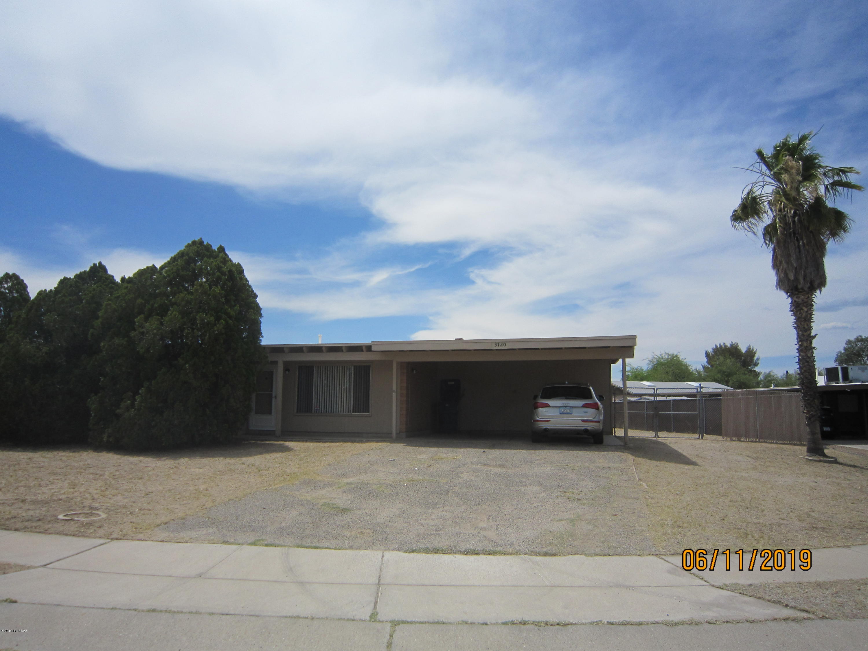 Lakeside NO. 6 (1-81) - Residential Lease