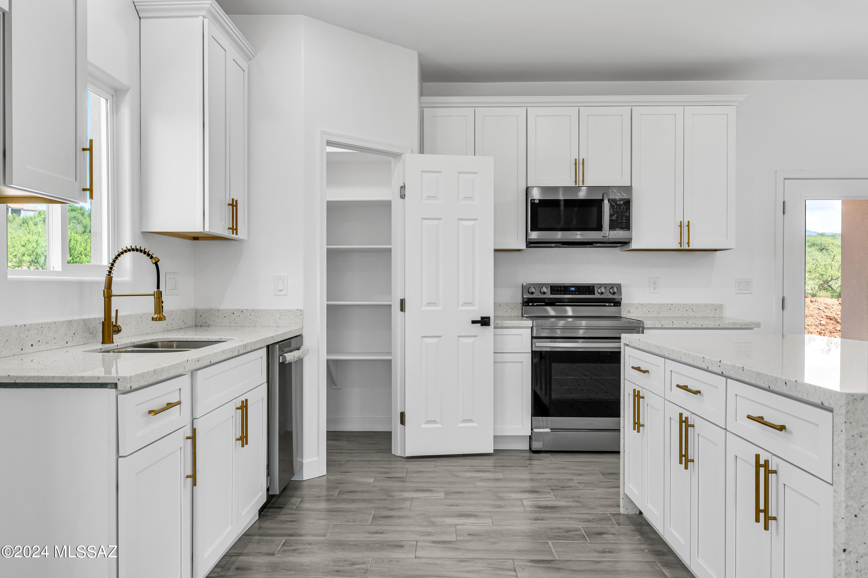 Rio Rico Villas 12 - Residential