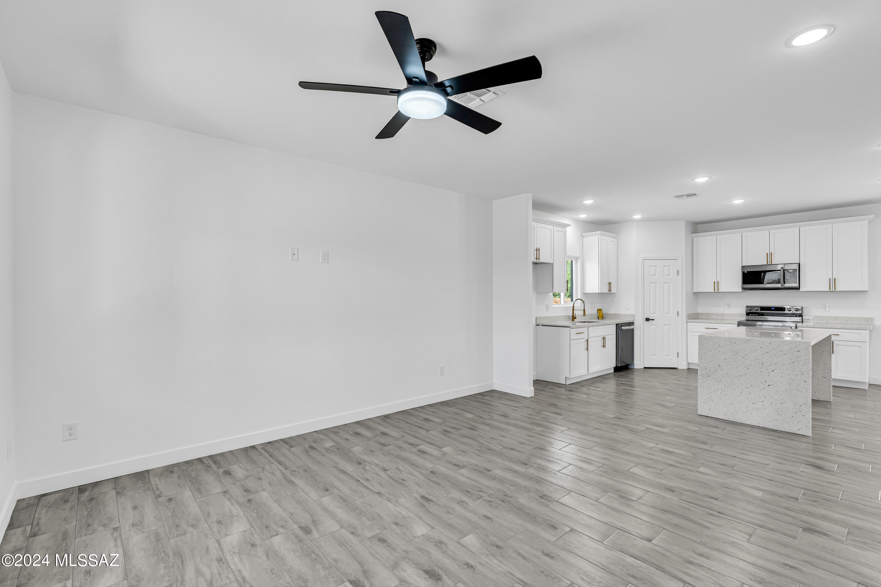 Rio Rico Villas 12 - Residential