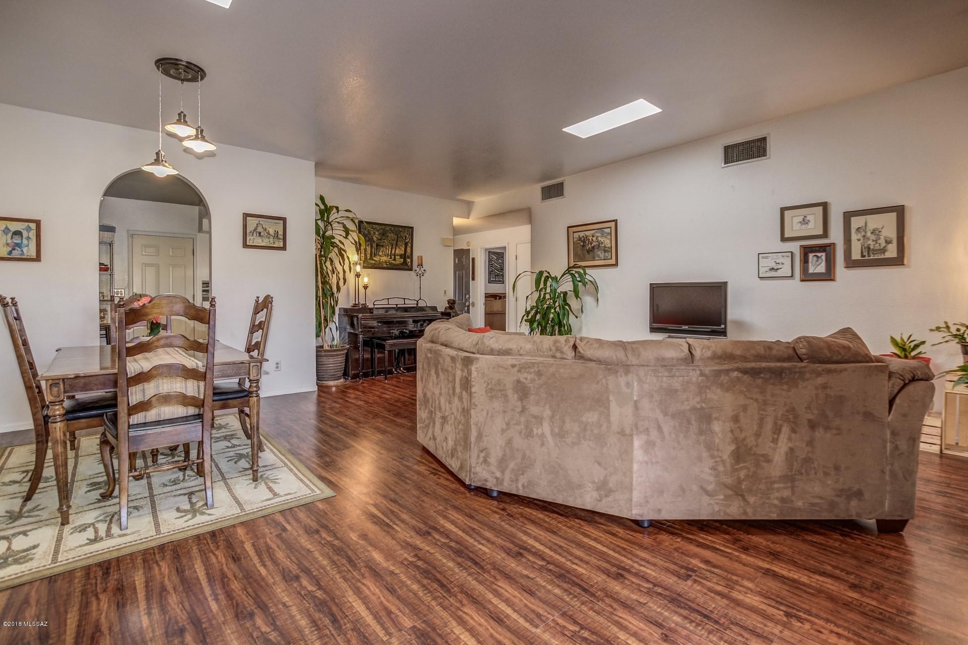 Sunnyslope Townhouses(1-91) - Residential