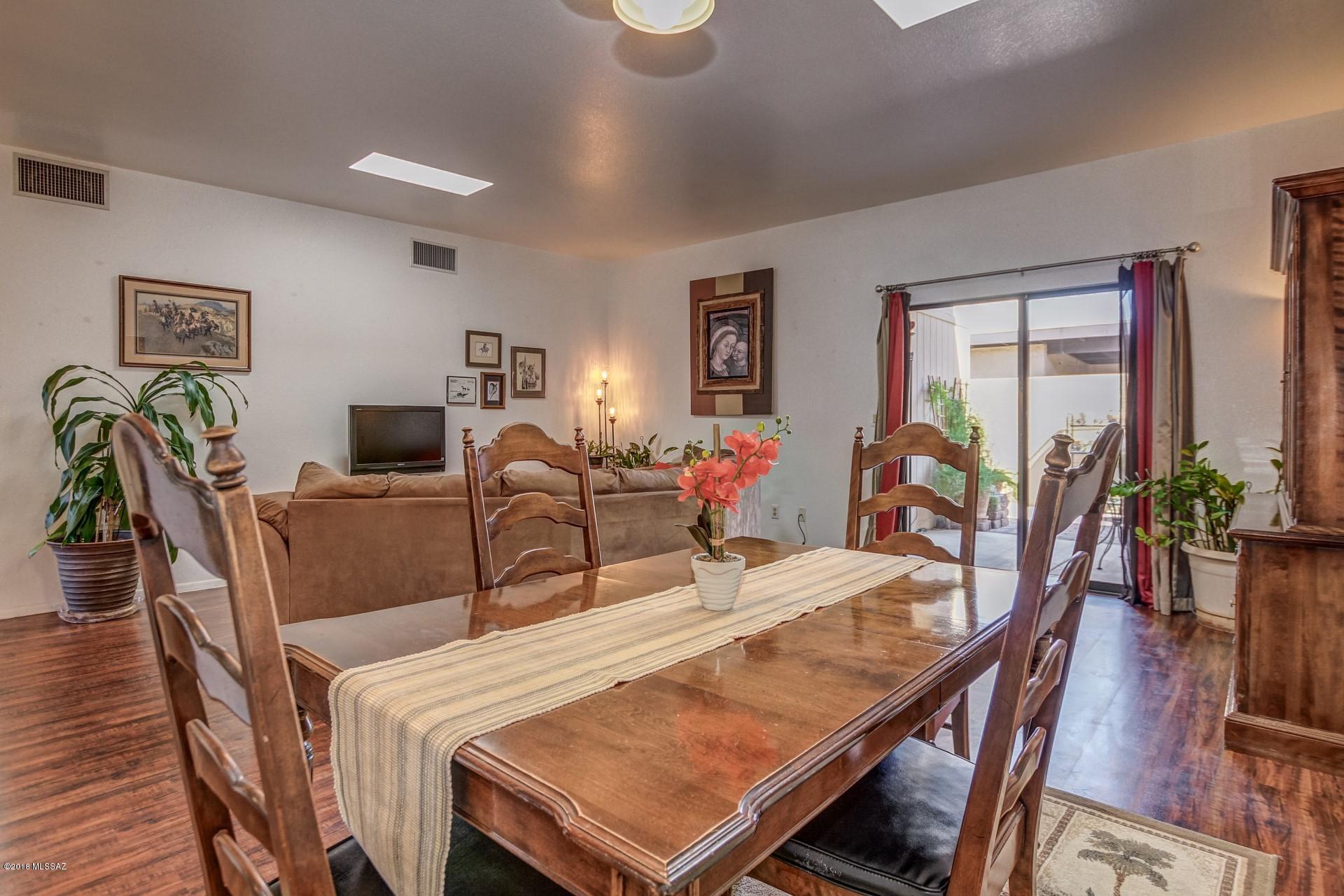 Sunnyslope Townhouses(1-91) - Residential
