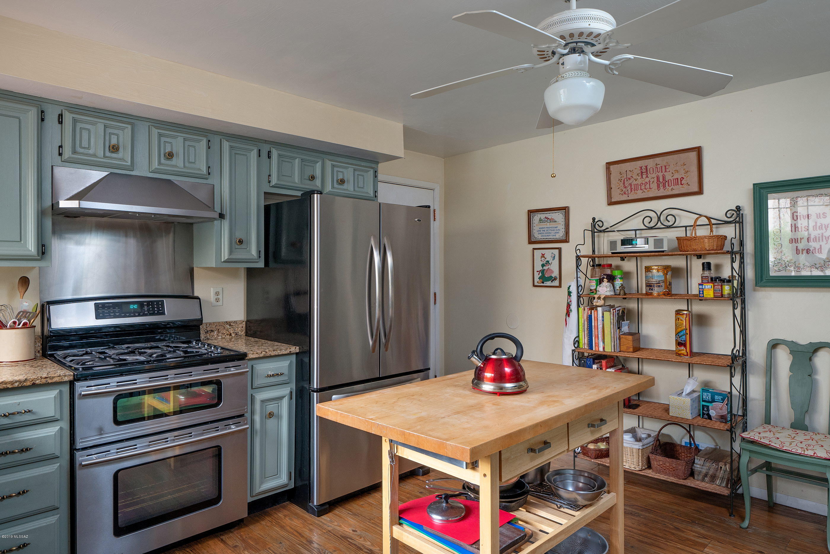 Rolling Hills Towne House - Residential