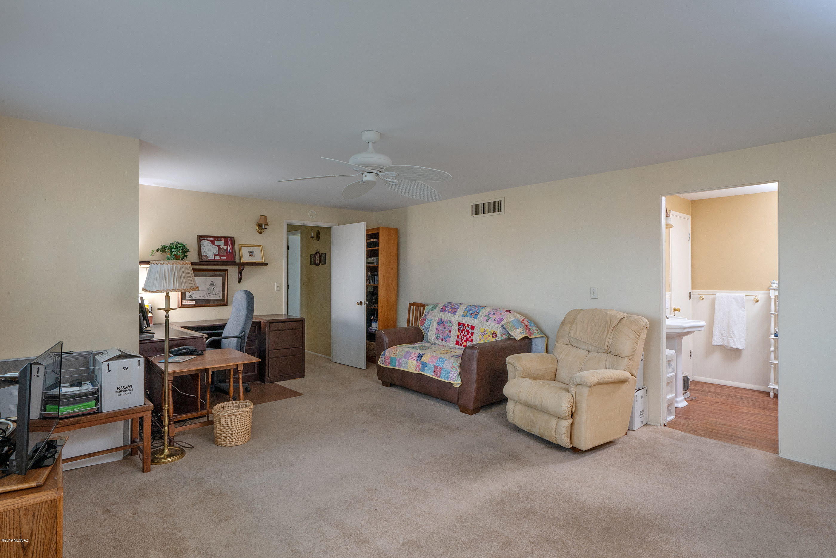 Rolling Hills Towne House - Residential