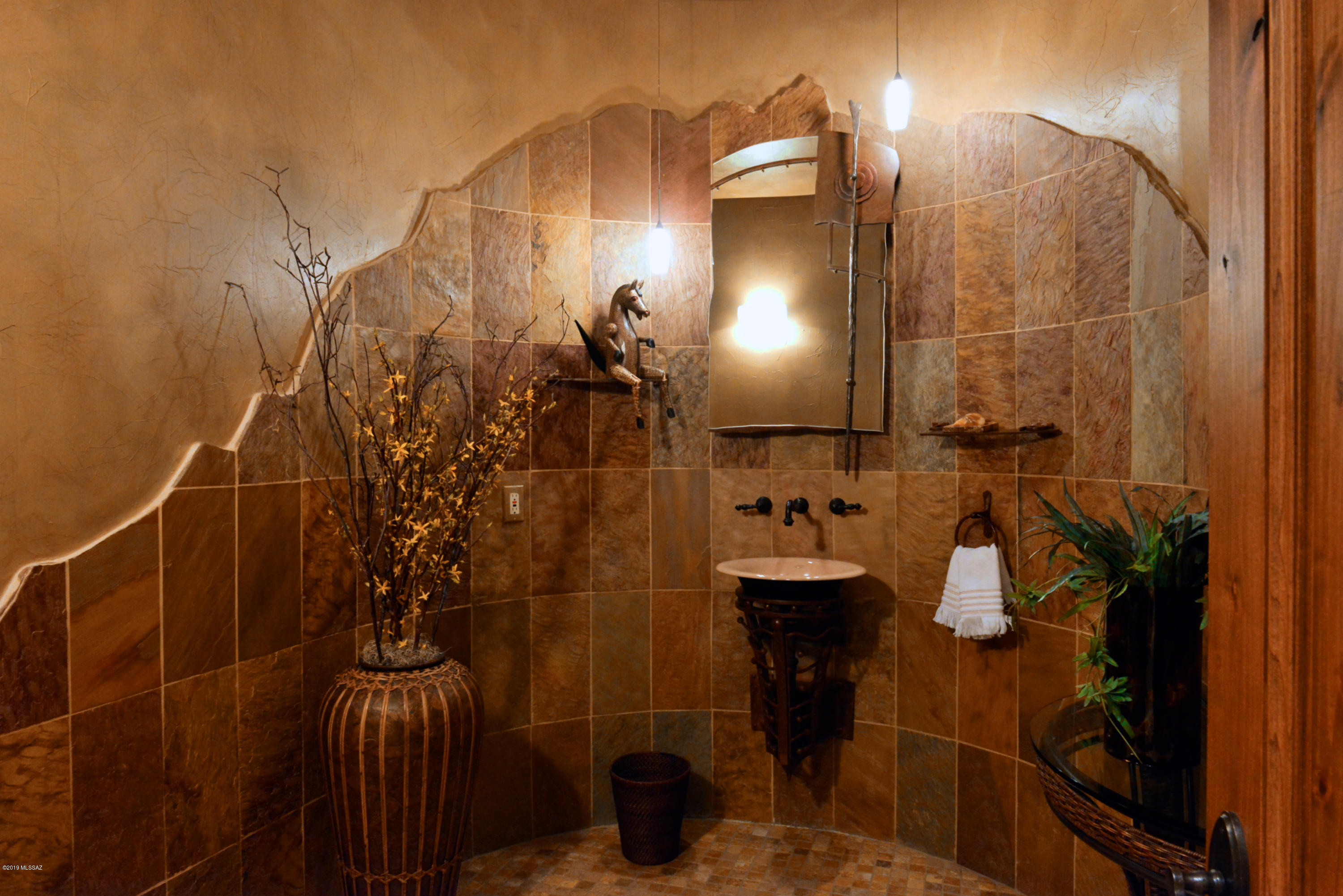 Honey Bee Canyon Estates - Residential