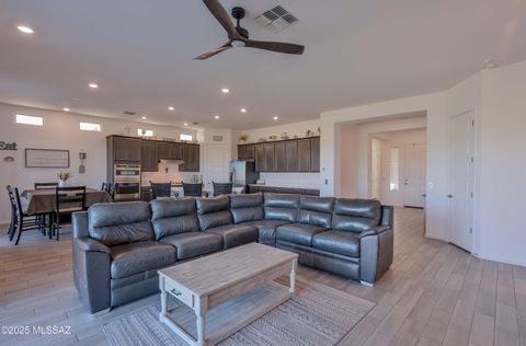 10843 N Cactus Point Drive Tucson AZ 85742