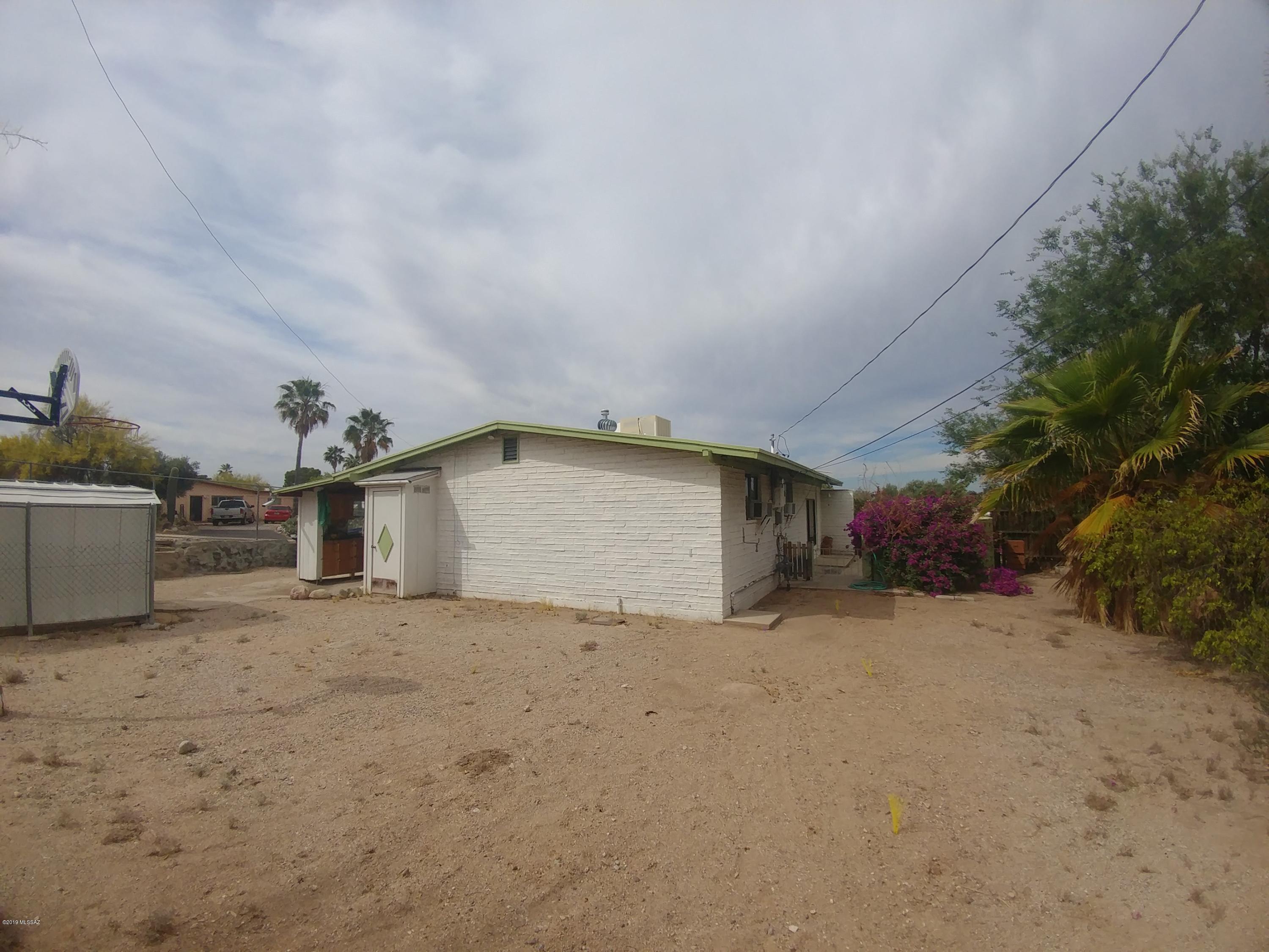 Tucson, Arizona 85710, United States, 3 Bedrooms Bedrooms, ,2 BathroomsBathrooms,Residential,Active,82521