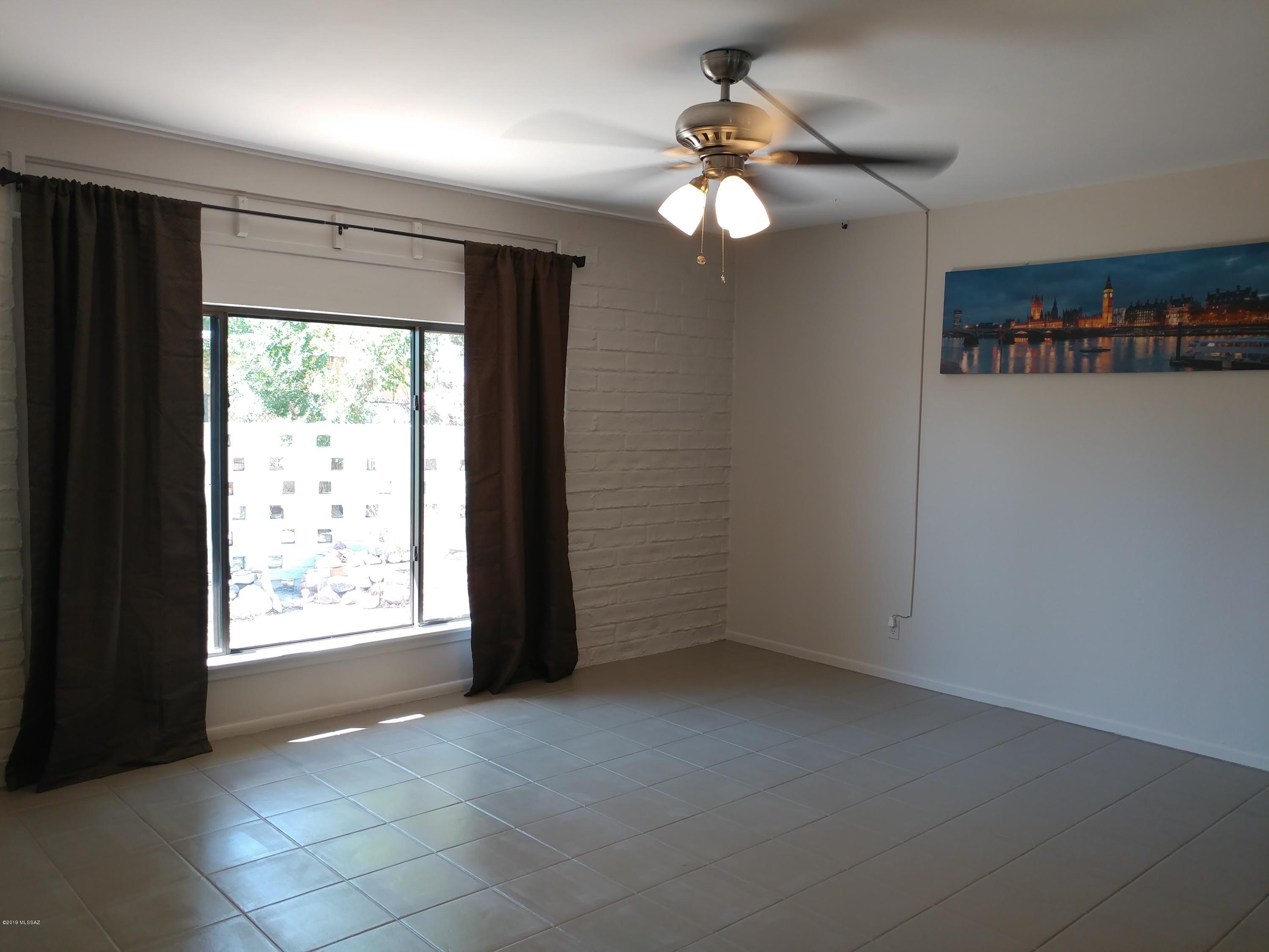 Tucson, Arizona 85710, United States, 3 Bedrooms Bedrooms, ,2 BathroomsBathrooms,Residential,Active,82521