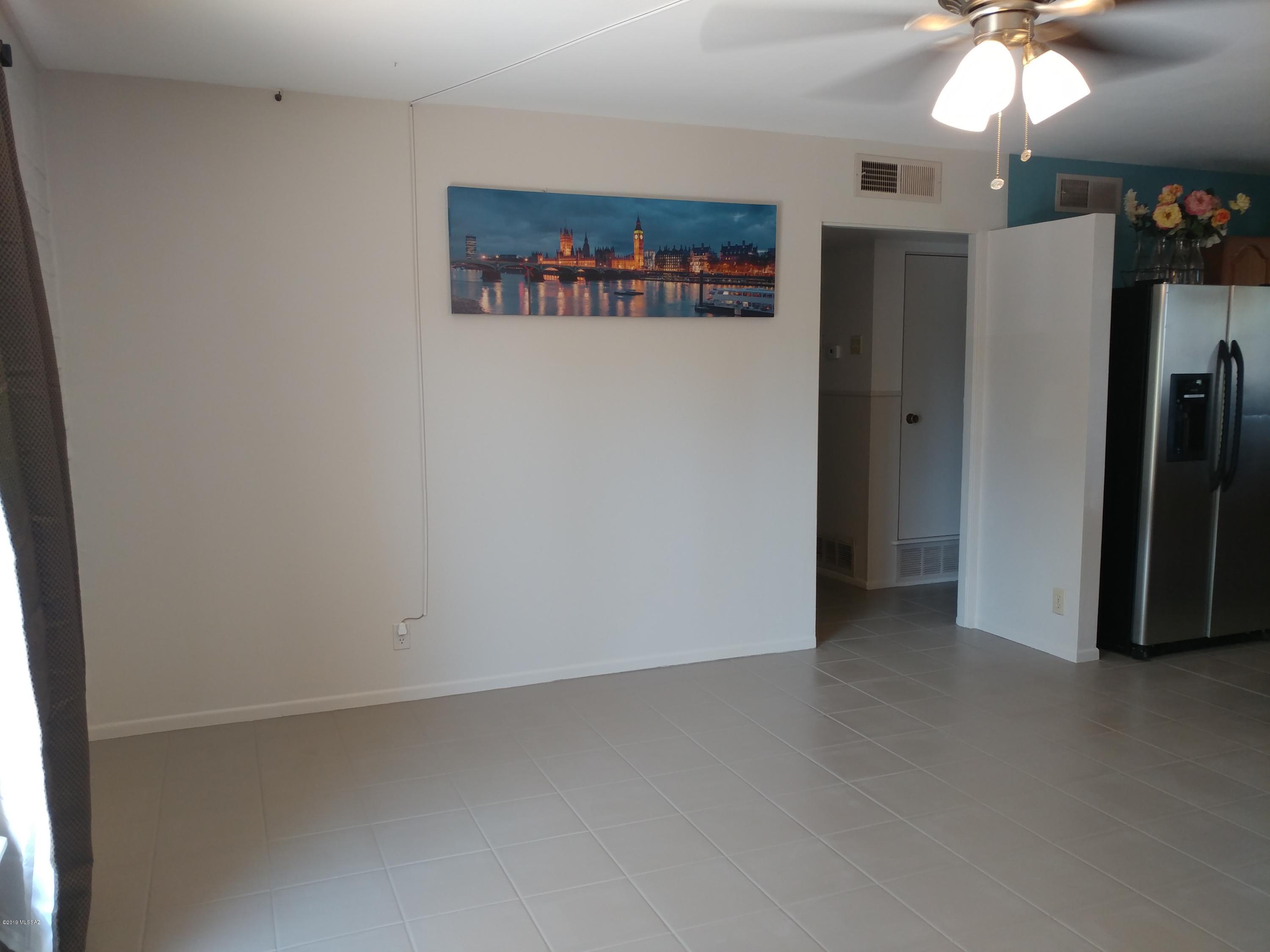 Tucson, Arizona 85710, United States, 3 Bedrooms Bedrooms, ,2 BathroomsBathrooms,Residential,Active,82521