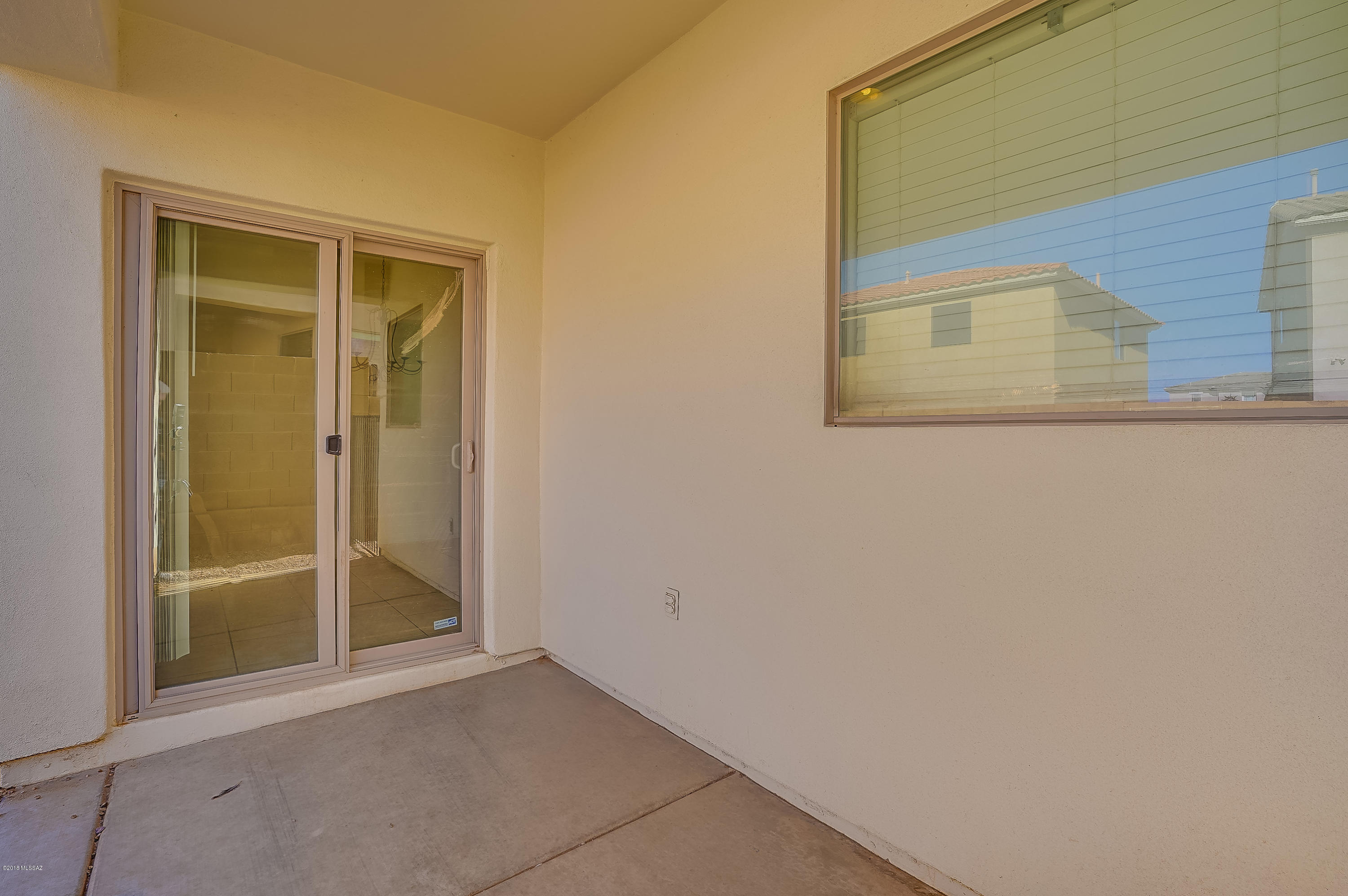 Presidio De Cancion (1-200) - Residential
