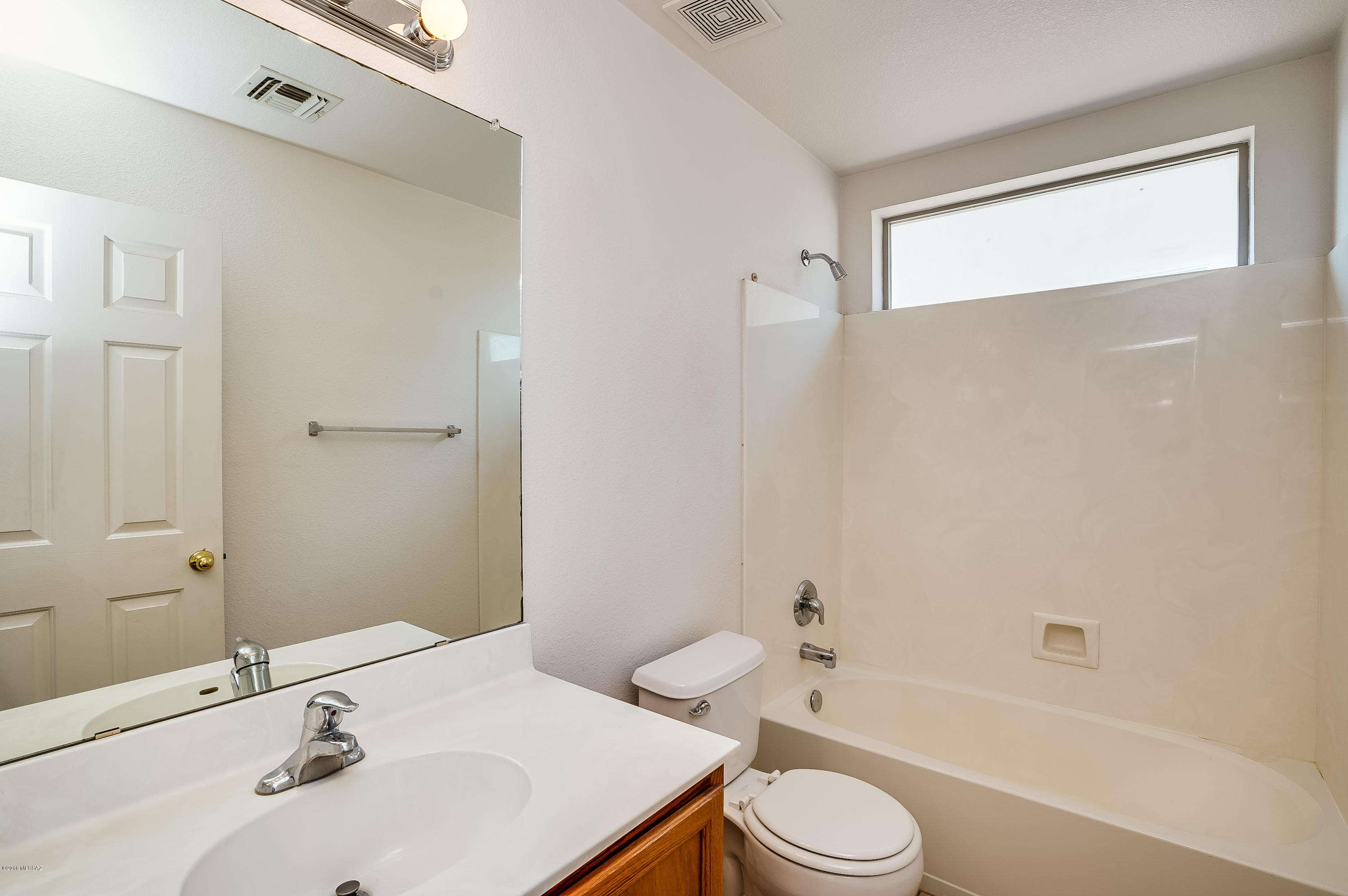Presidio De Cancion (1-200) - Residential