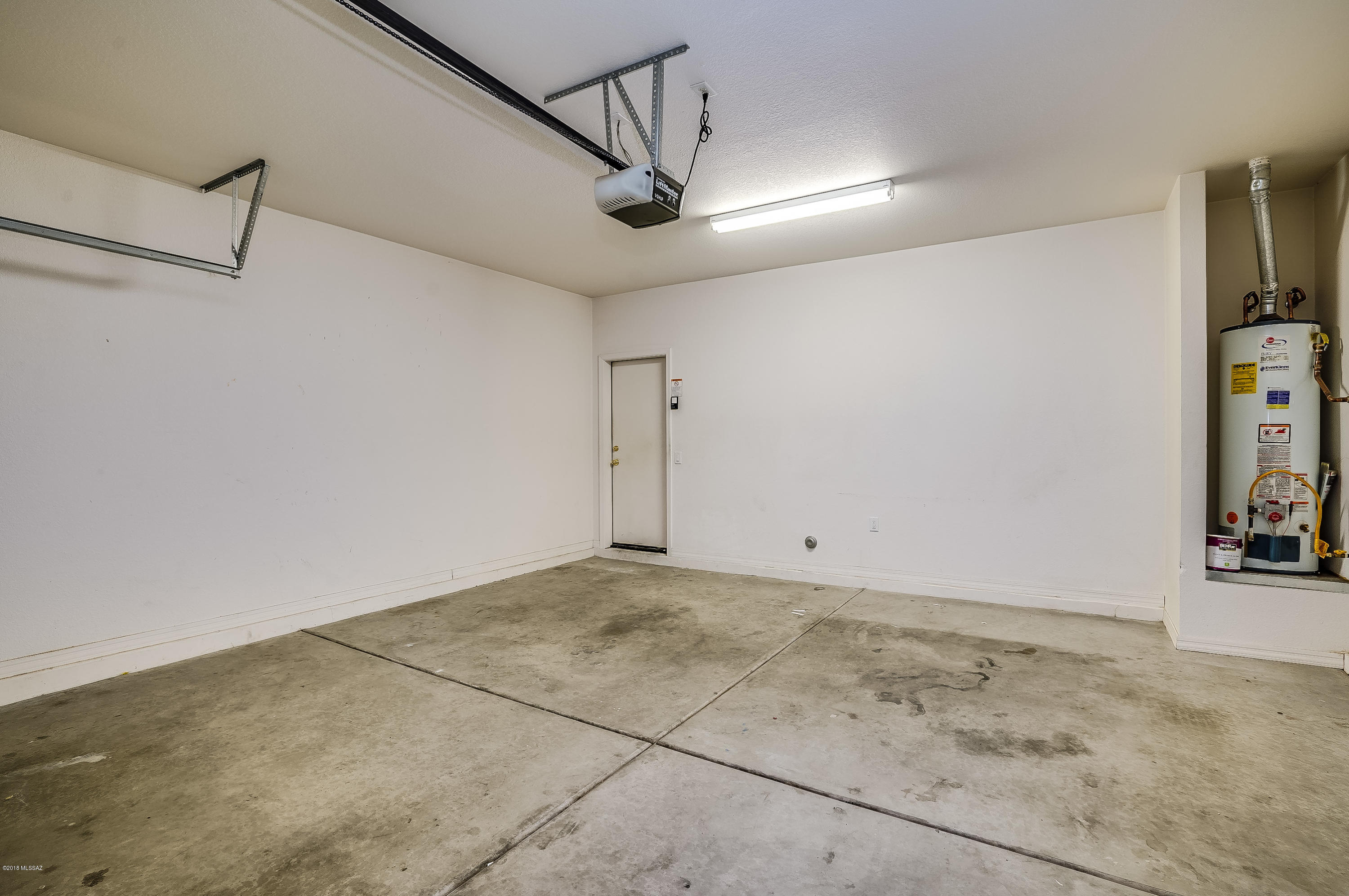 Presidio De Cancion (1-200) - Residential
