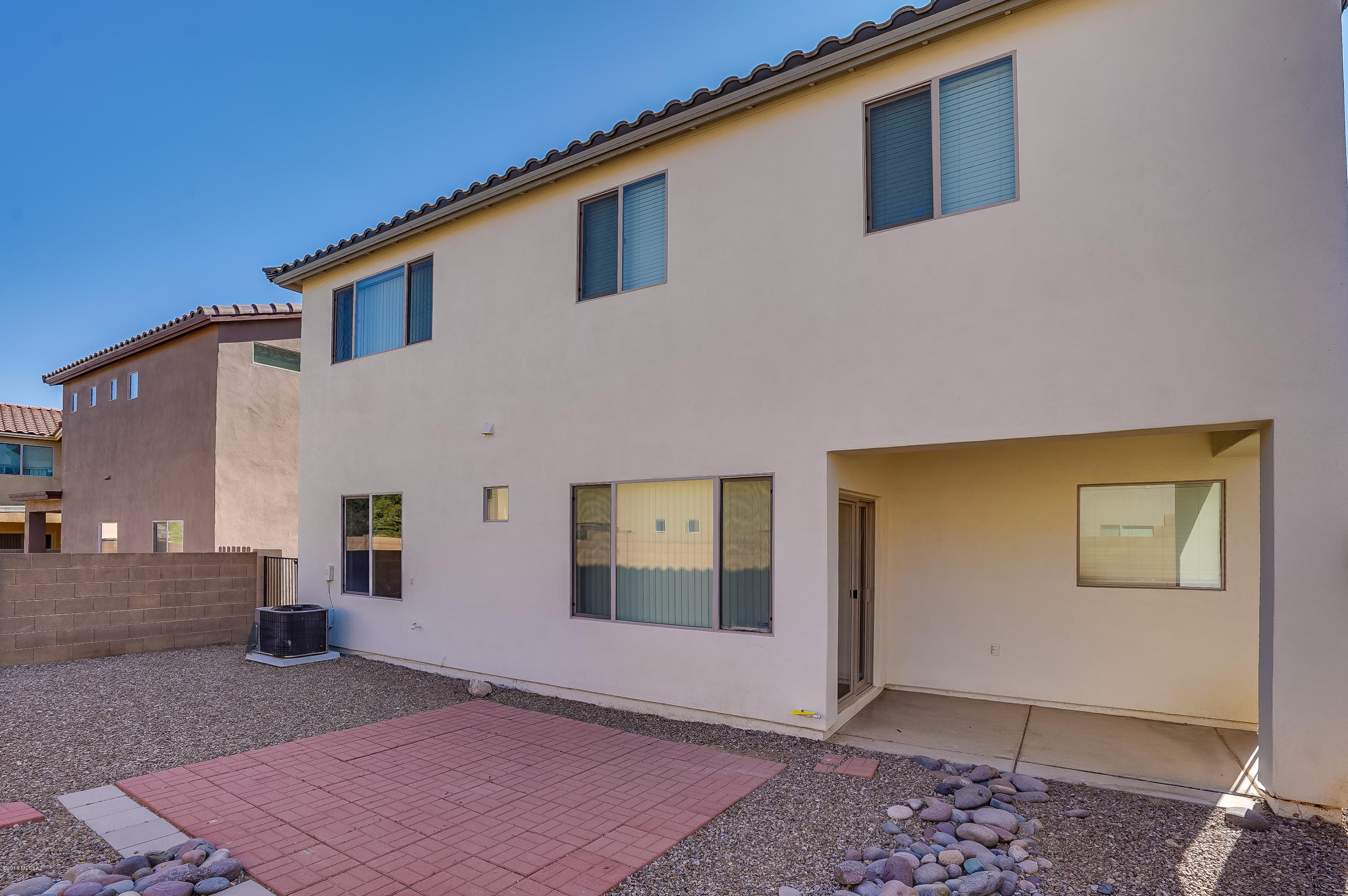 Presidio De Cancion (1-200) - Residential