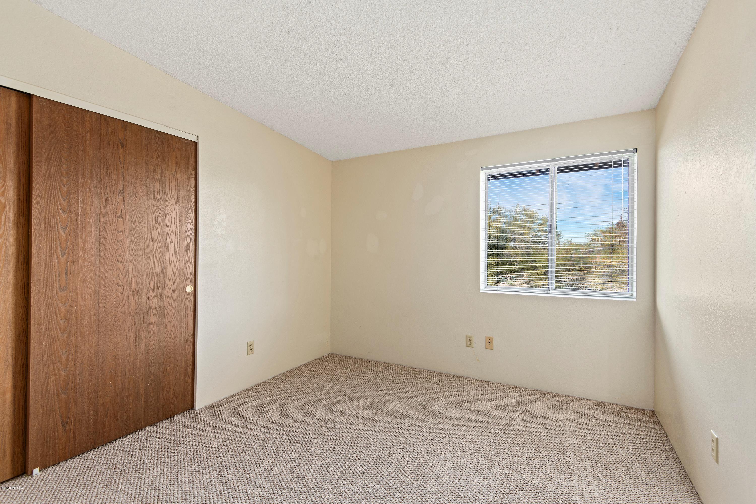 Casas Adobes Estates (650-760) - Residential