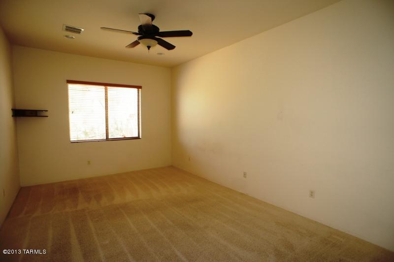 Rancho Del Lago (1-100) - Residential Lease